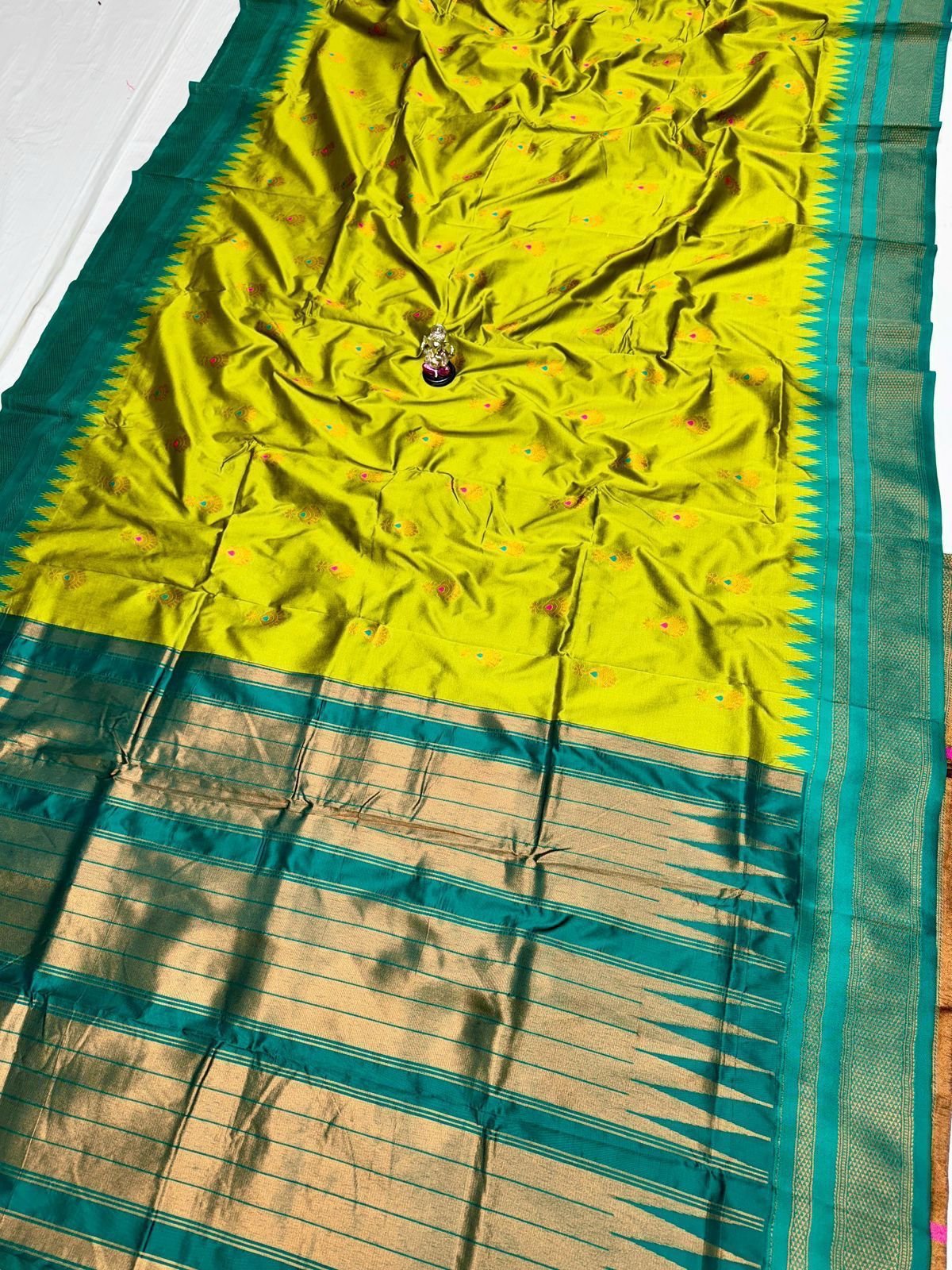 Nandini Zhumka Irkal Paithani image 10
