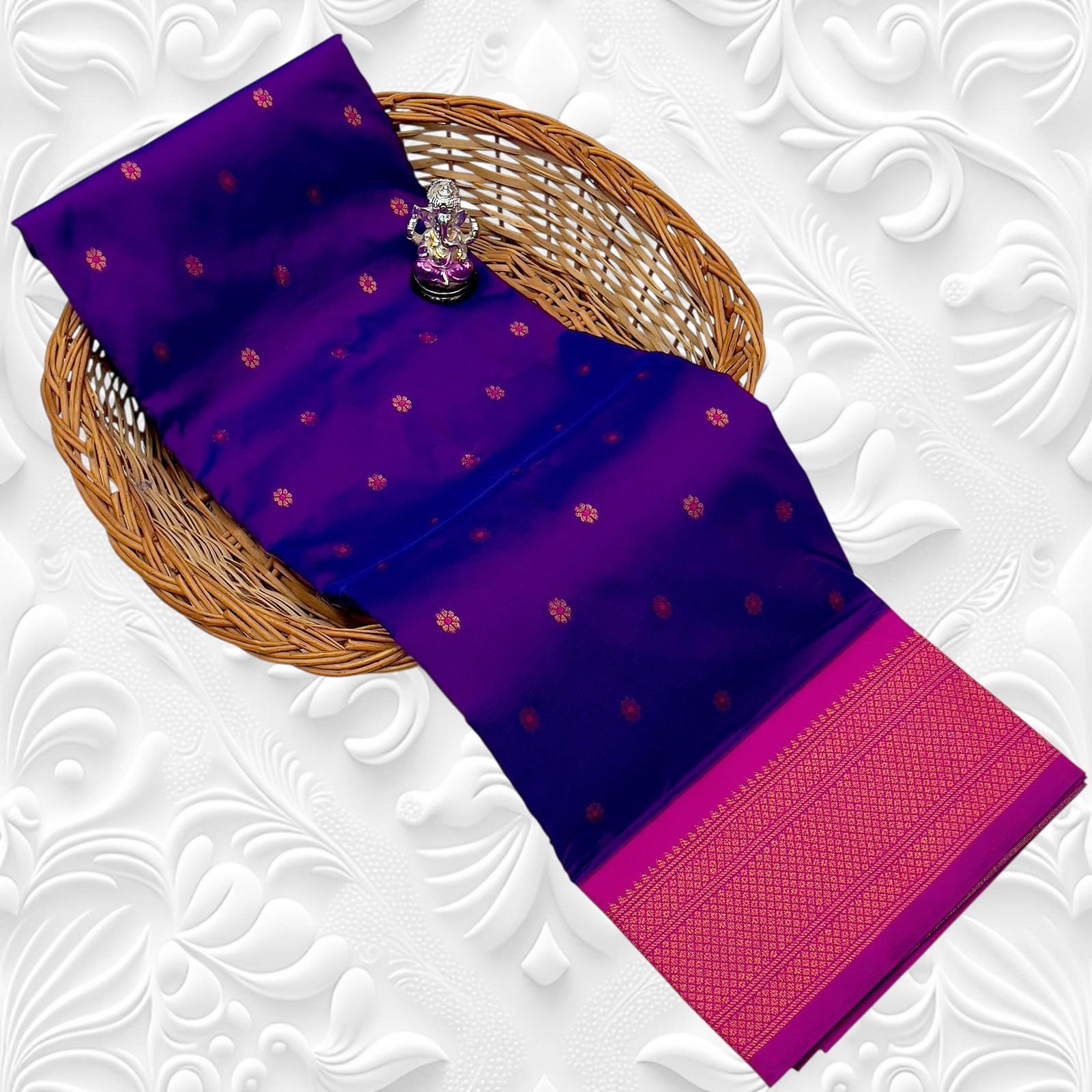 Navya Kadiyal Paithani image 23