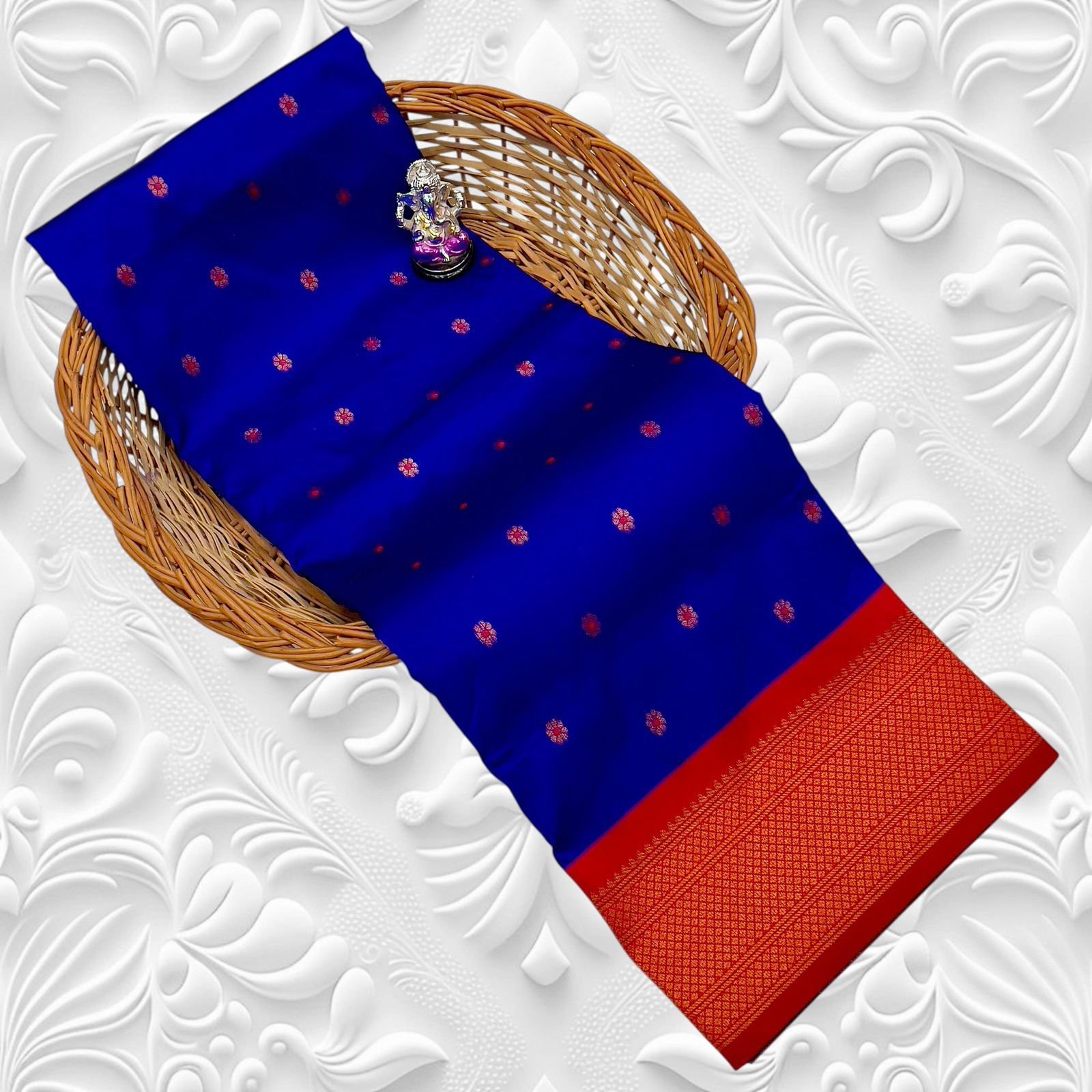 Navya Kadiyal Paithani image 19