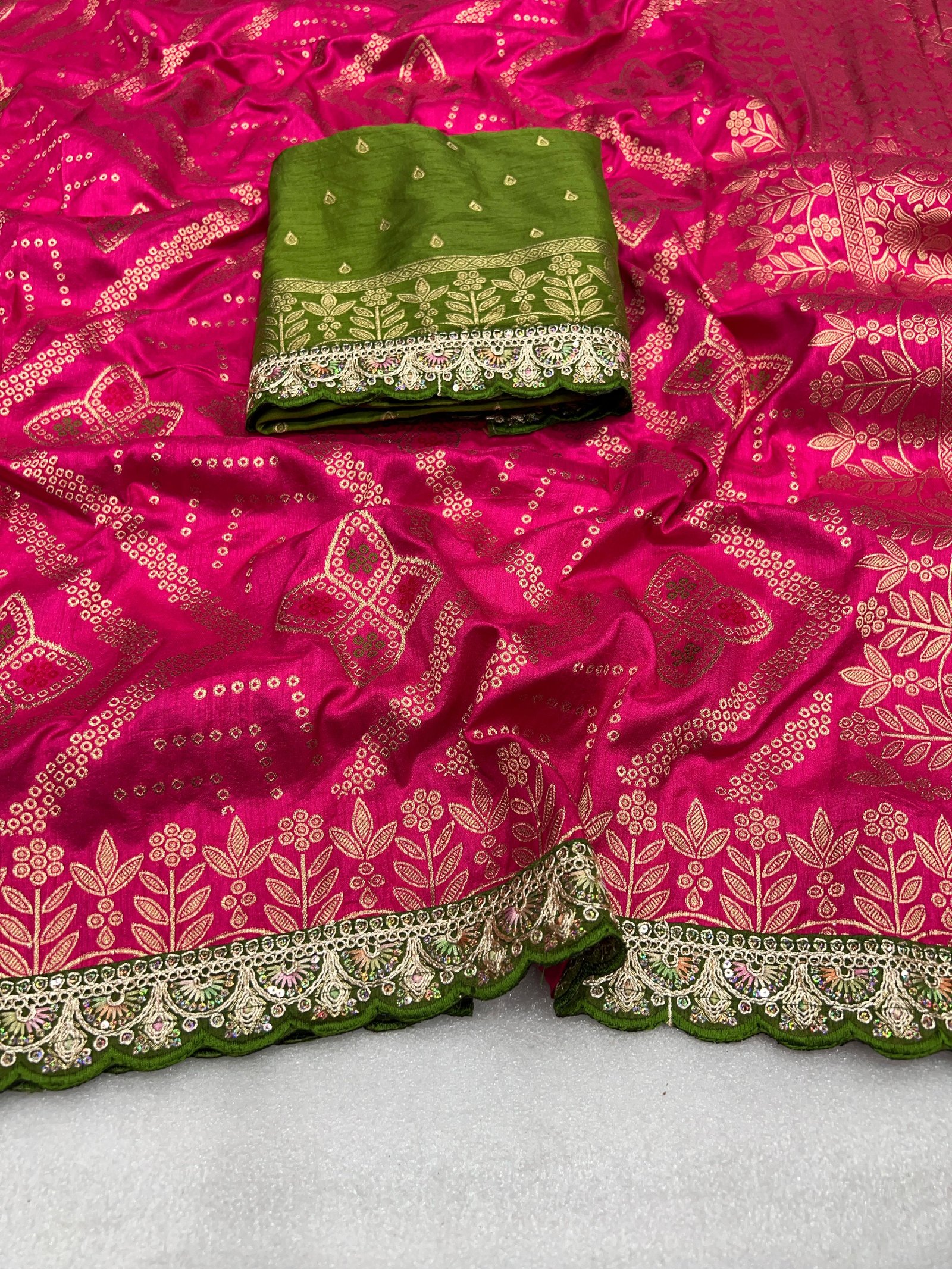 Heavy Dola Silk Saree image 5
