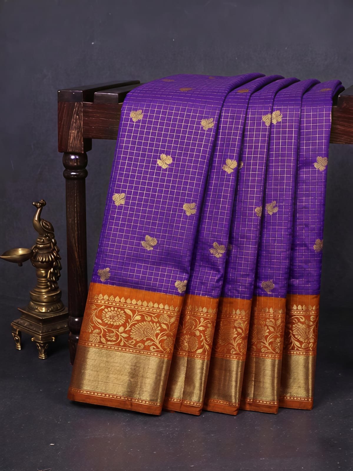 Vintage Checks Semi Silk Sarees image 5