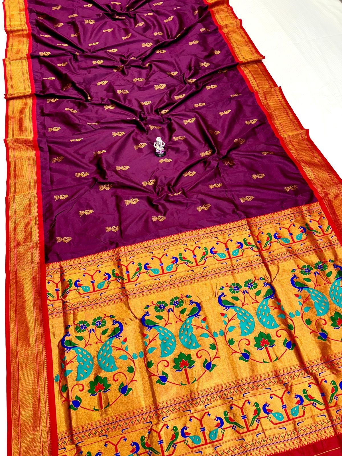 Mayuri Zhumka Kadiyal Paithani image 18
