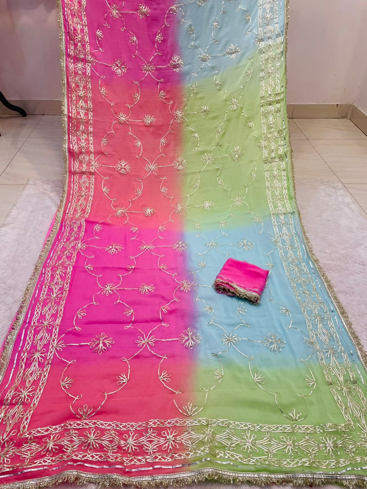 Half Pure Chiffon Saree image 4
