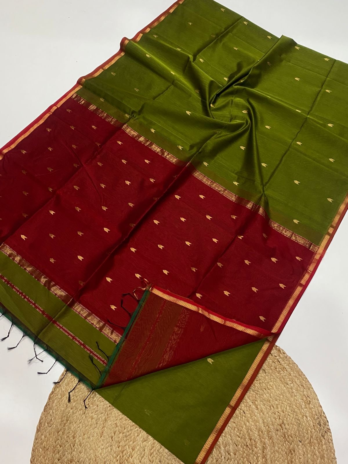 Maheshwari Small Border image 4