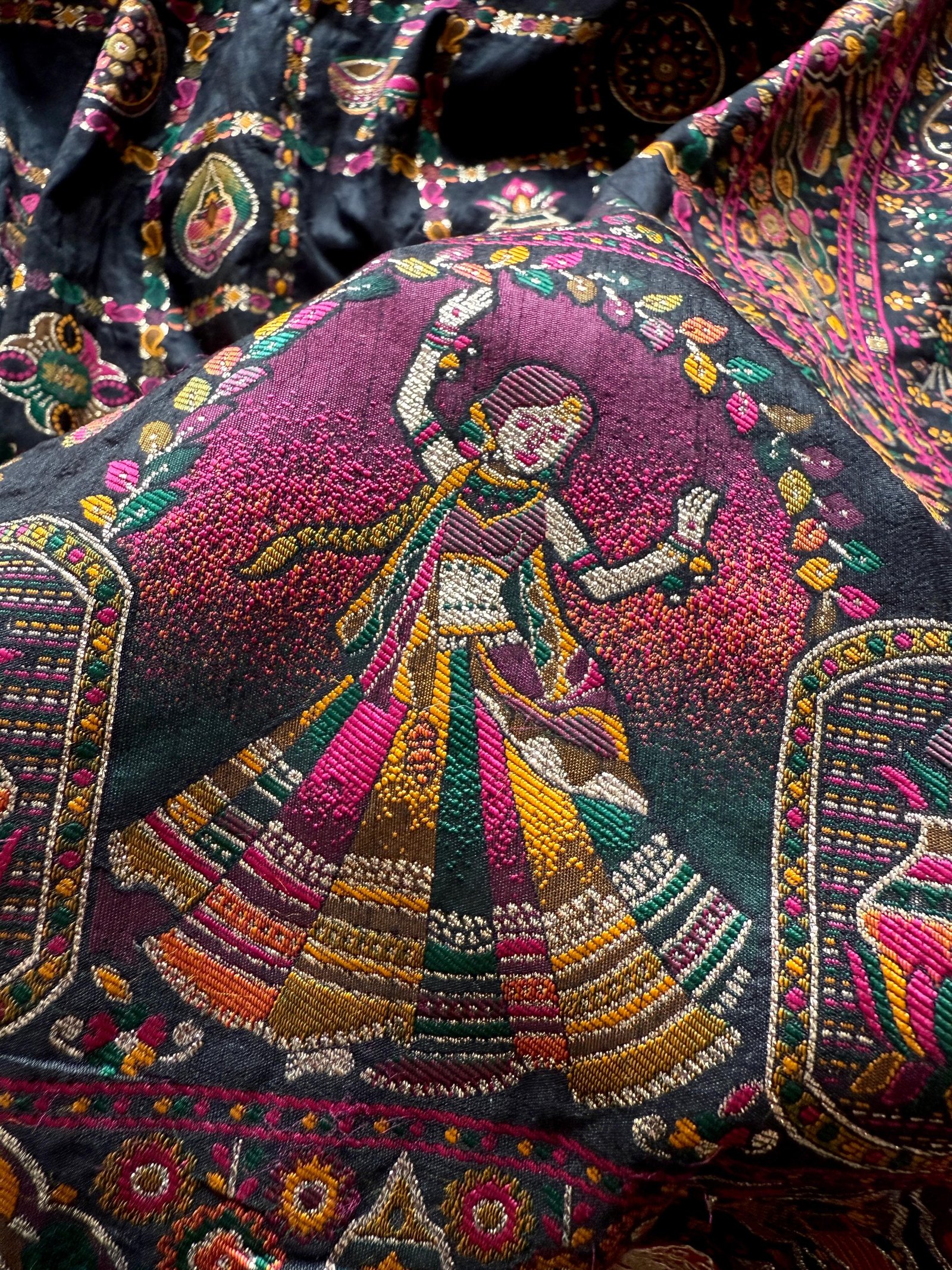 5 Pure Soft Rajwadi Pashmina Silk Jaquard Weaving Saree image 11