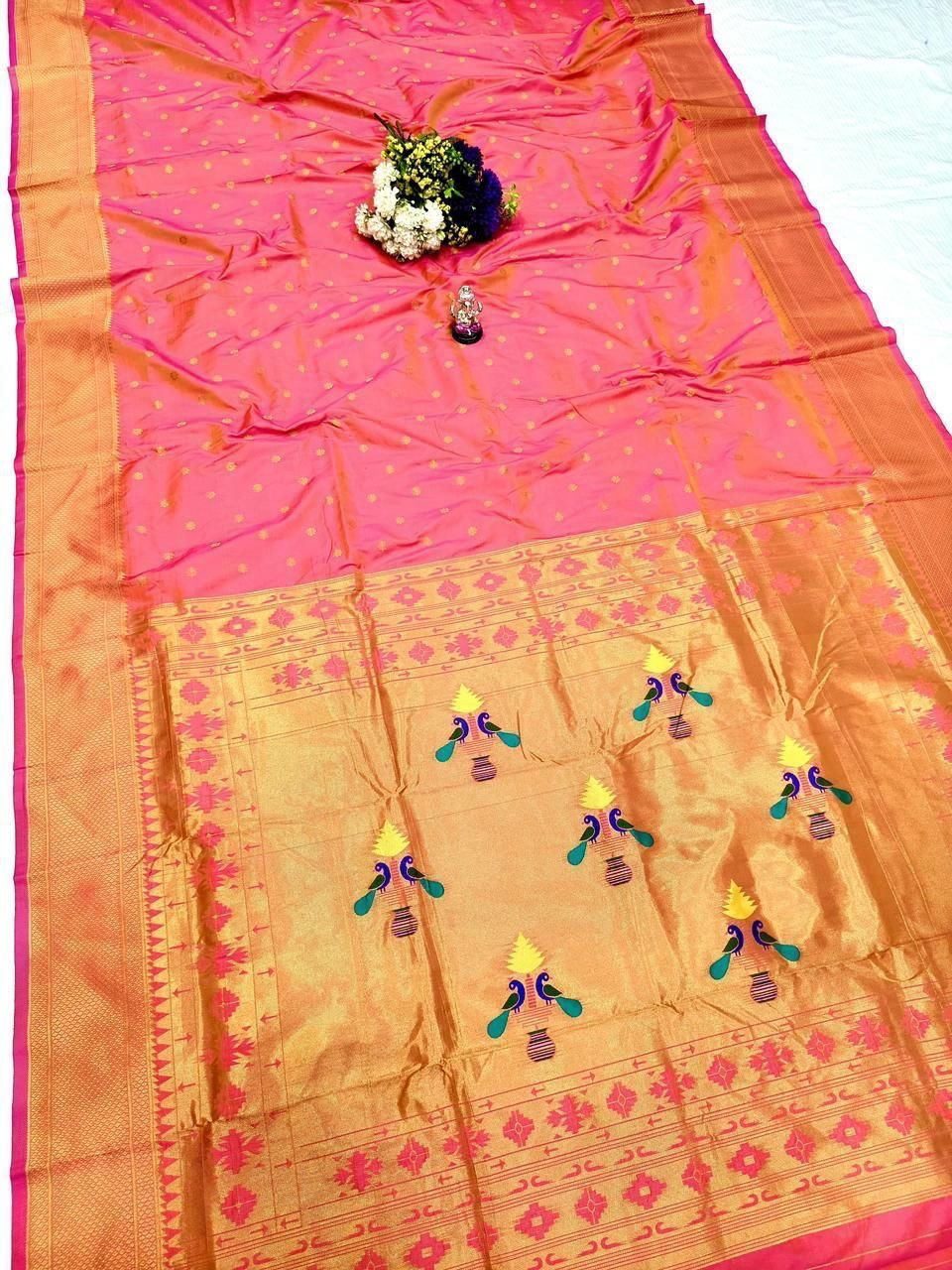 Yeola Kalanjali Double Pallu Paithani
