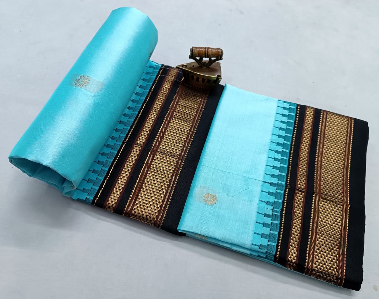 Chandrakor Paithani Pure Silk image 59