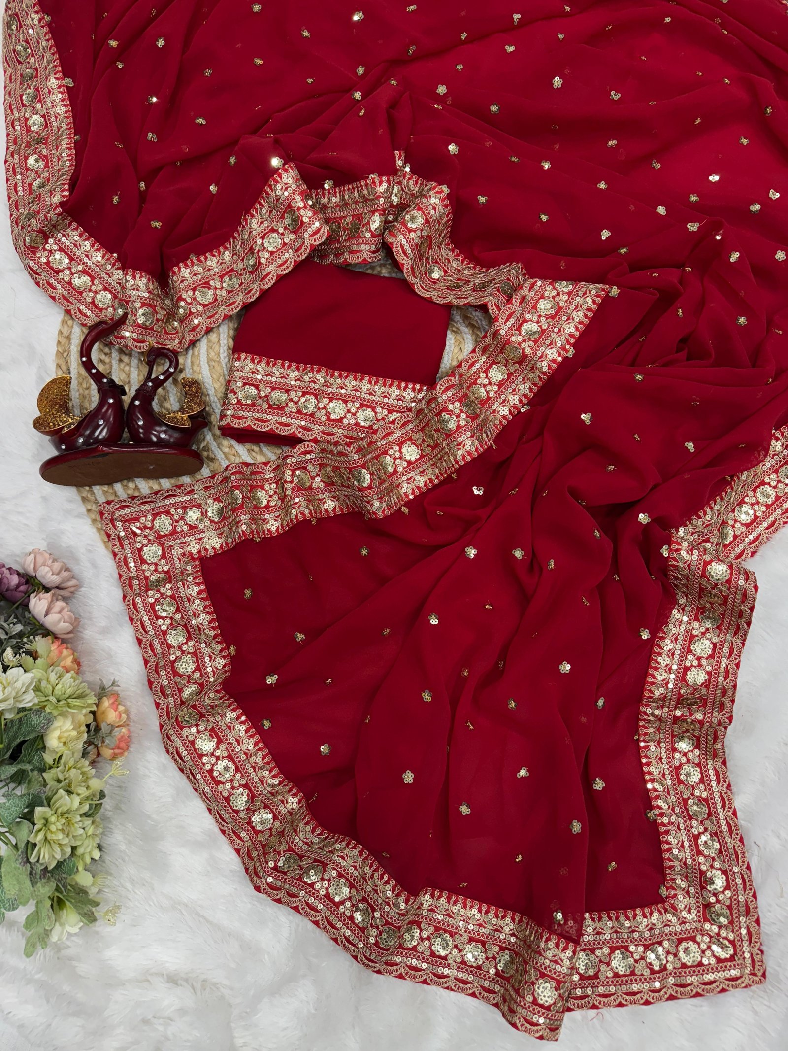 Georgette saree with heavy lace image 6