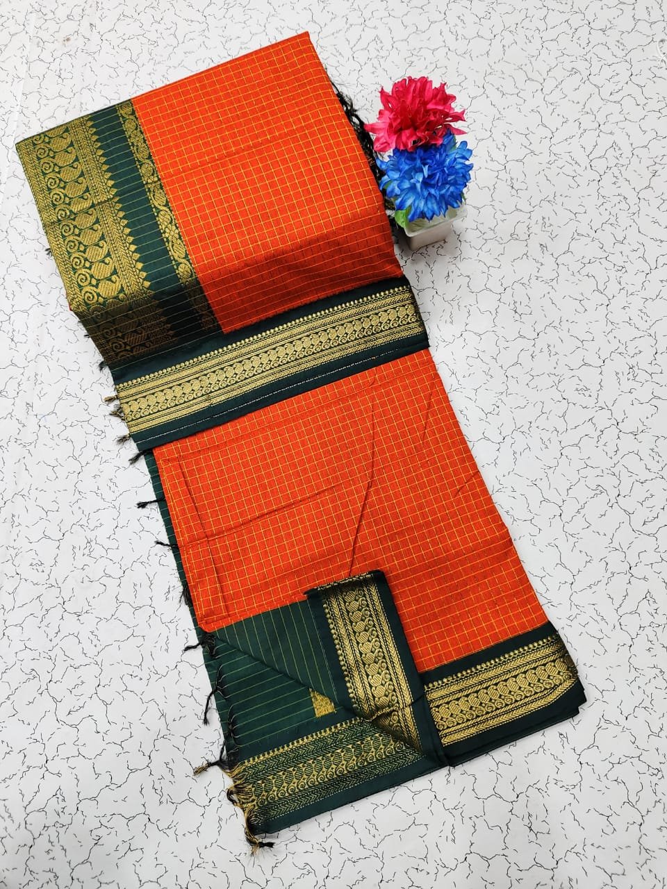 Kalyani Cotton Checks Saree image 17