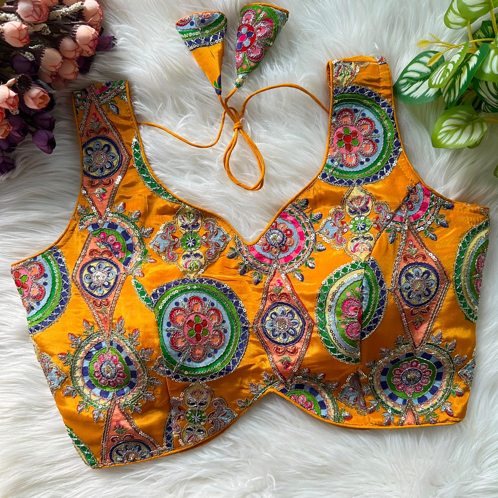Applecut Style Neck Heavy Position Work Blouse image 9