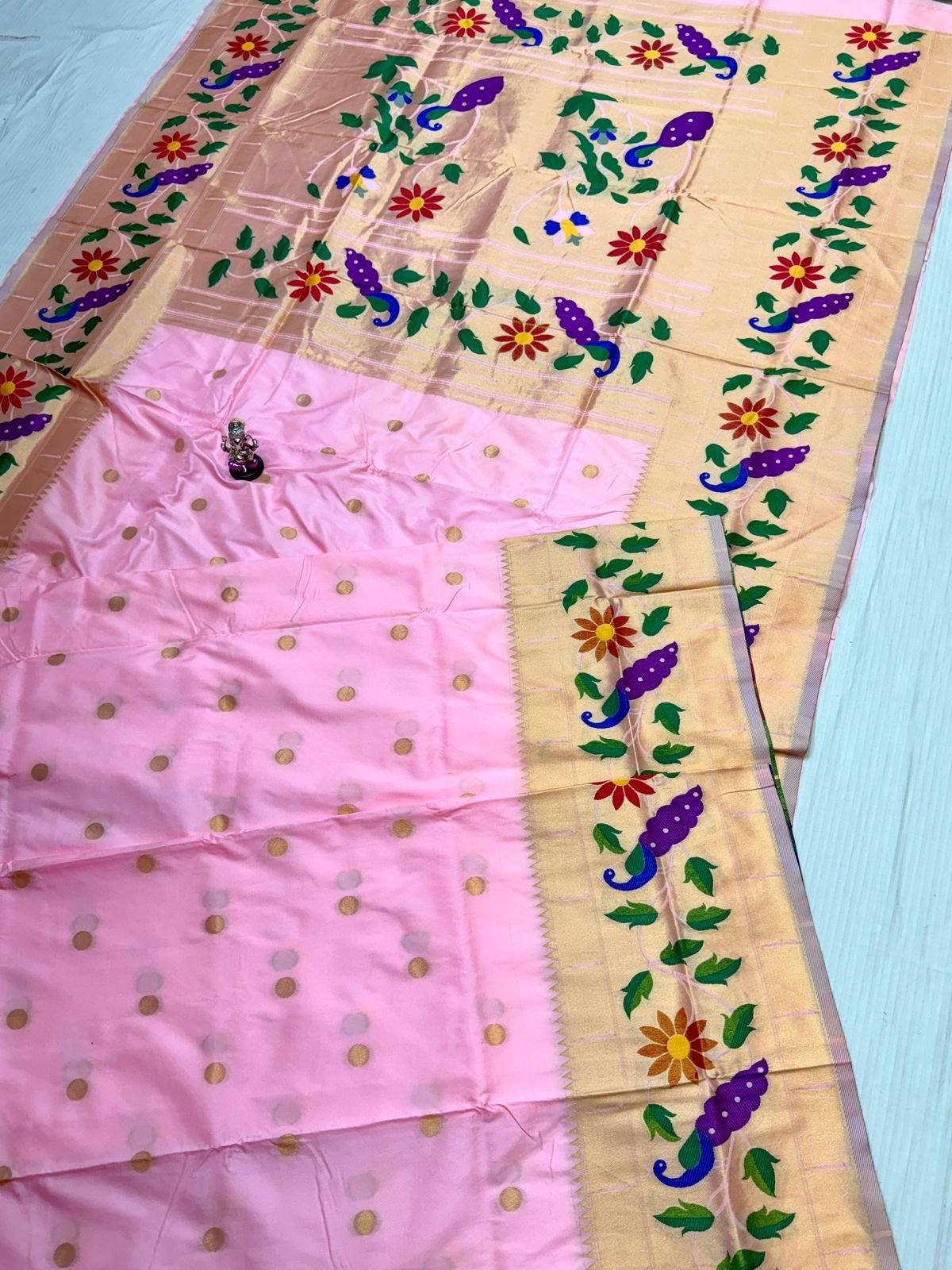 Radha Rani Brocade Paithani image 12
