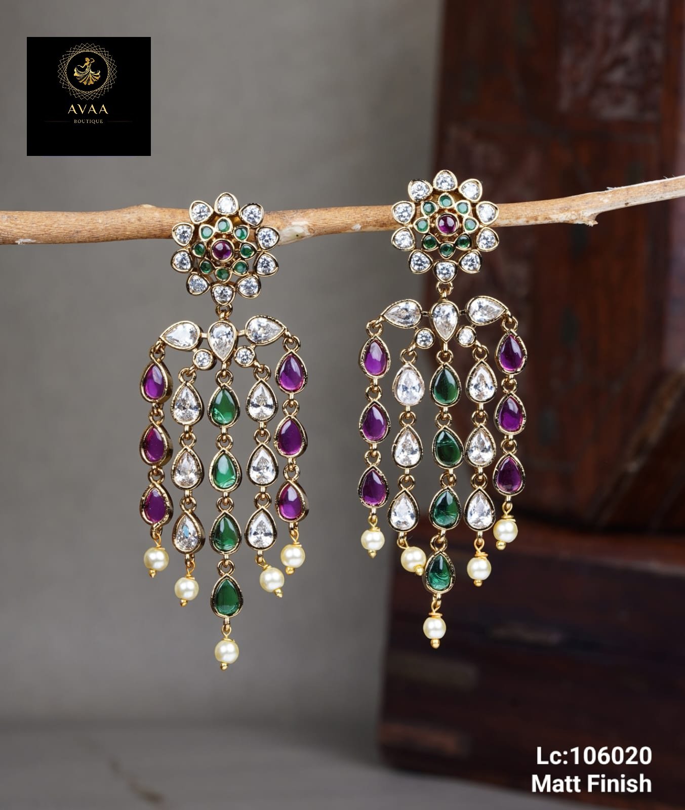 EAR RING 13