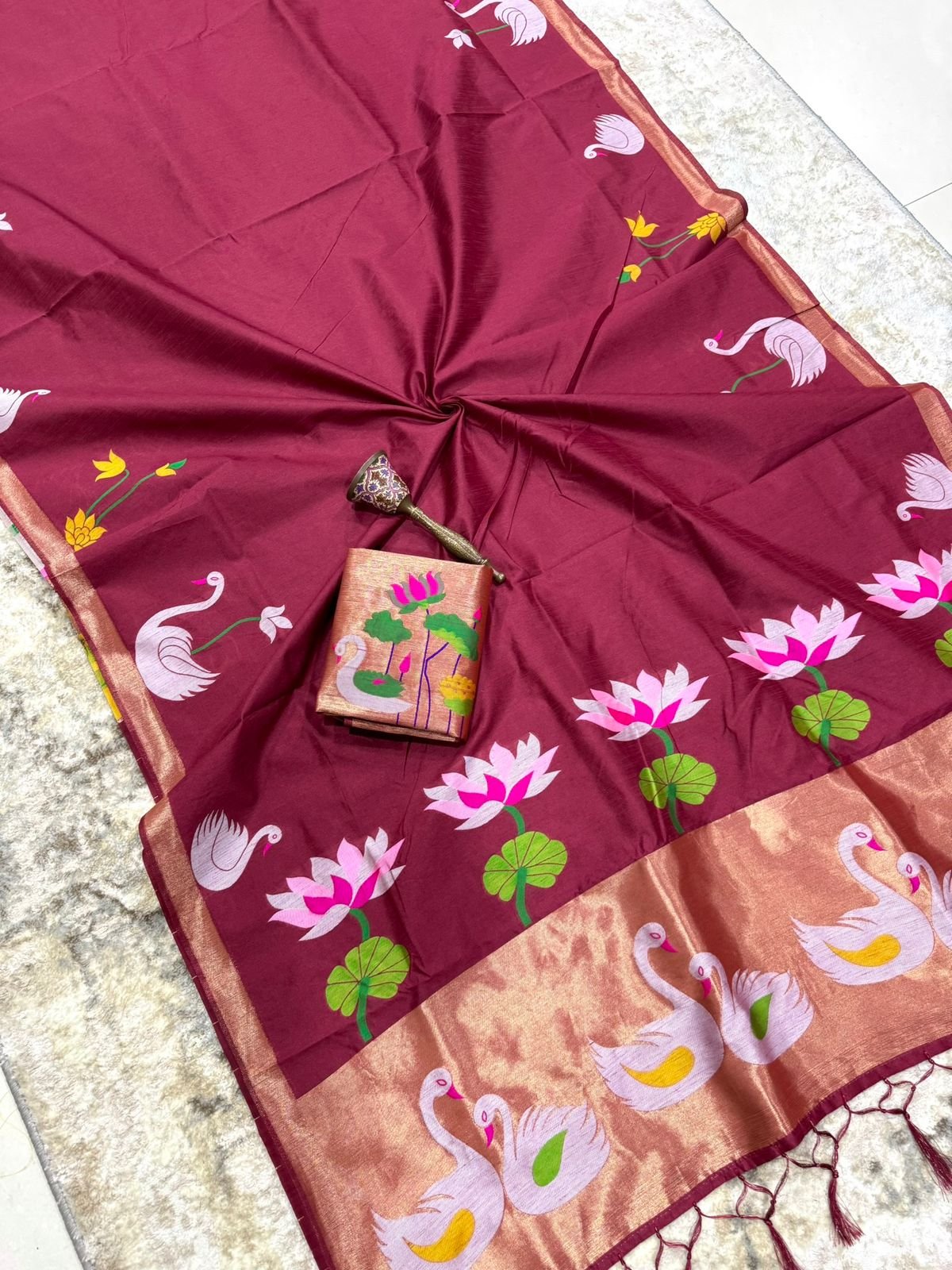 Khadi Raw silk Swan Border Silk Paithani image 10