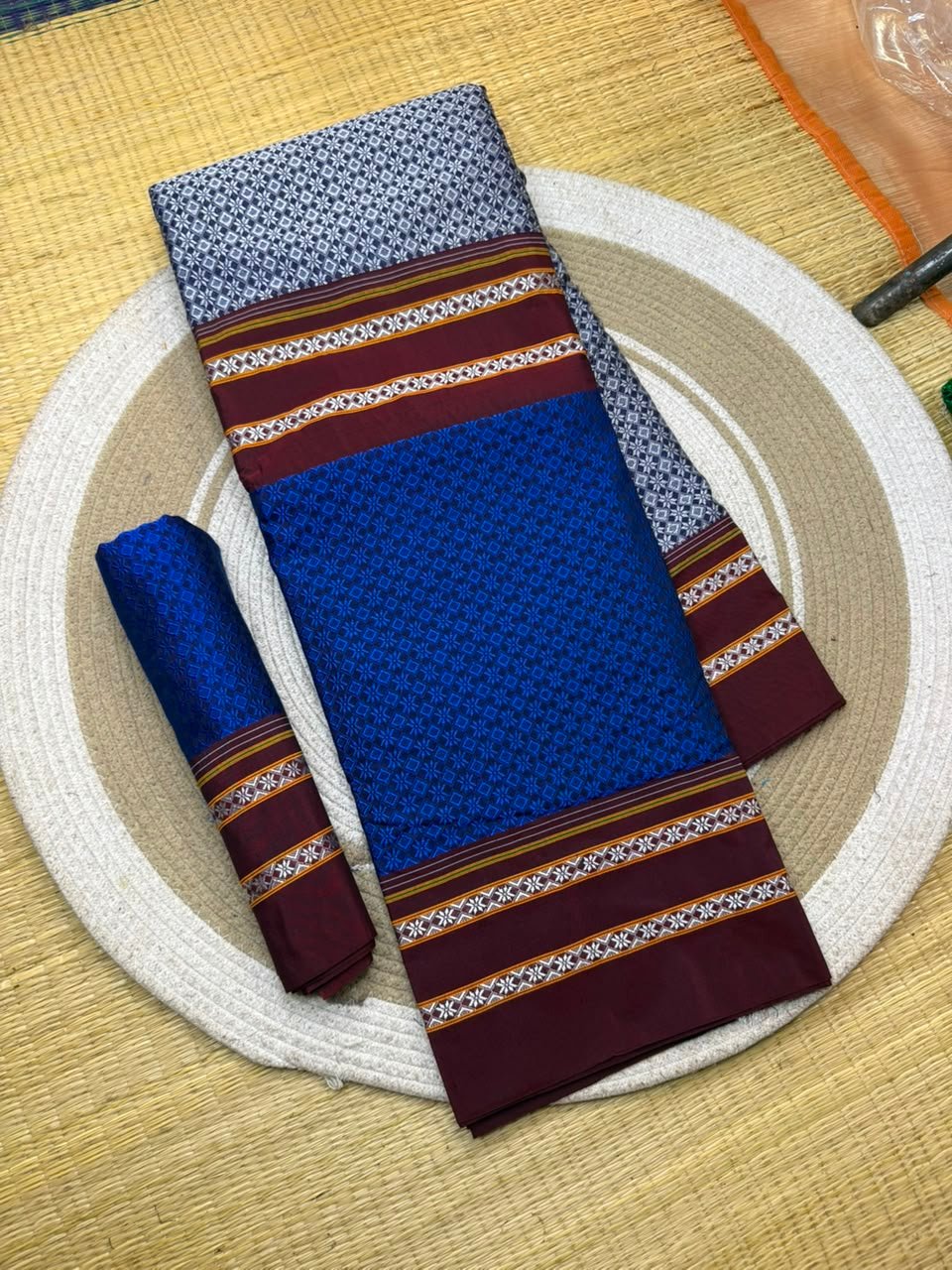Half and Half Khun Saree image 10