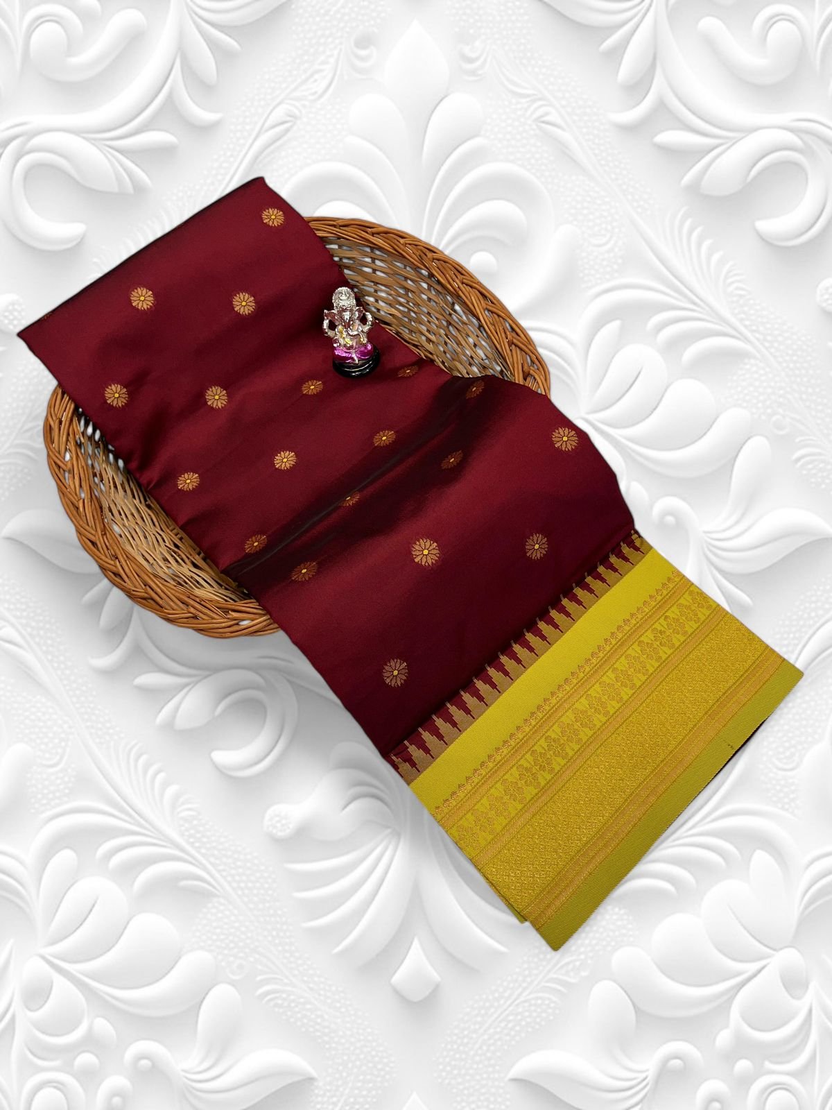Aarya Fancy Pallu Kadiyal Paithani image 11