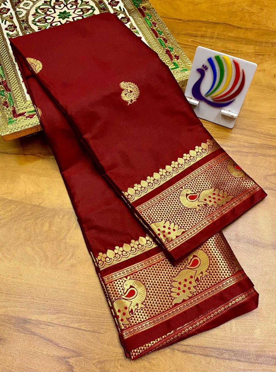 Meena Mor Border Paithani image 10