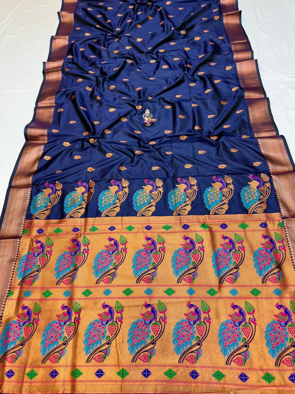 Vedika Paithani Design image 6