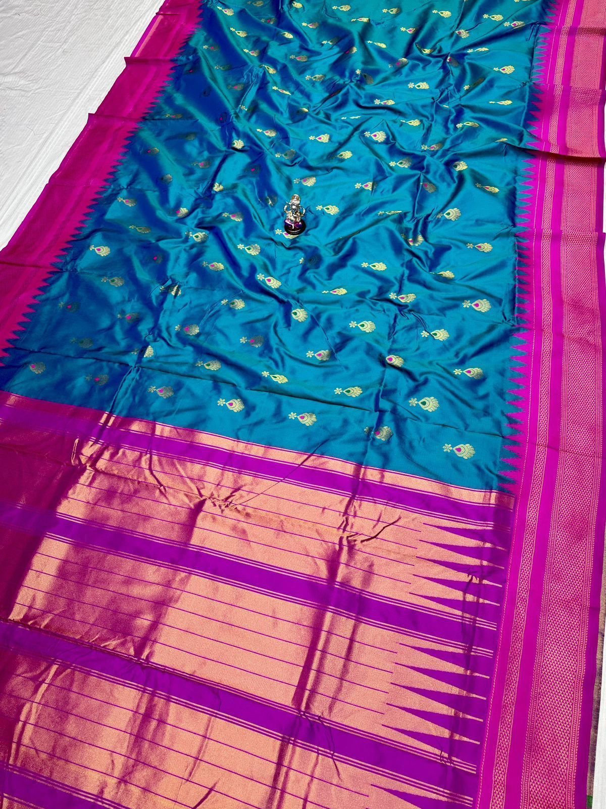 Nandini Zhumka Irkal Paithani image 14