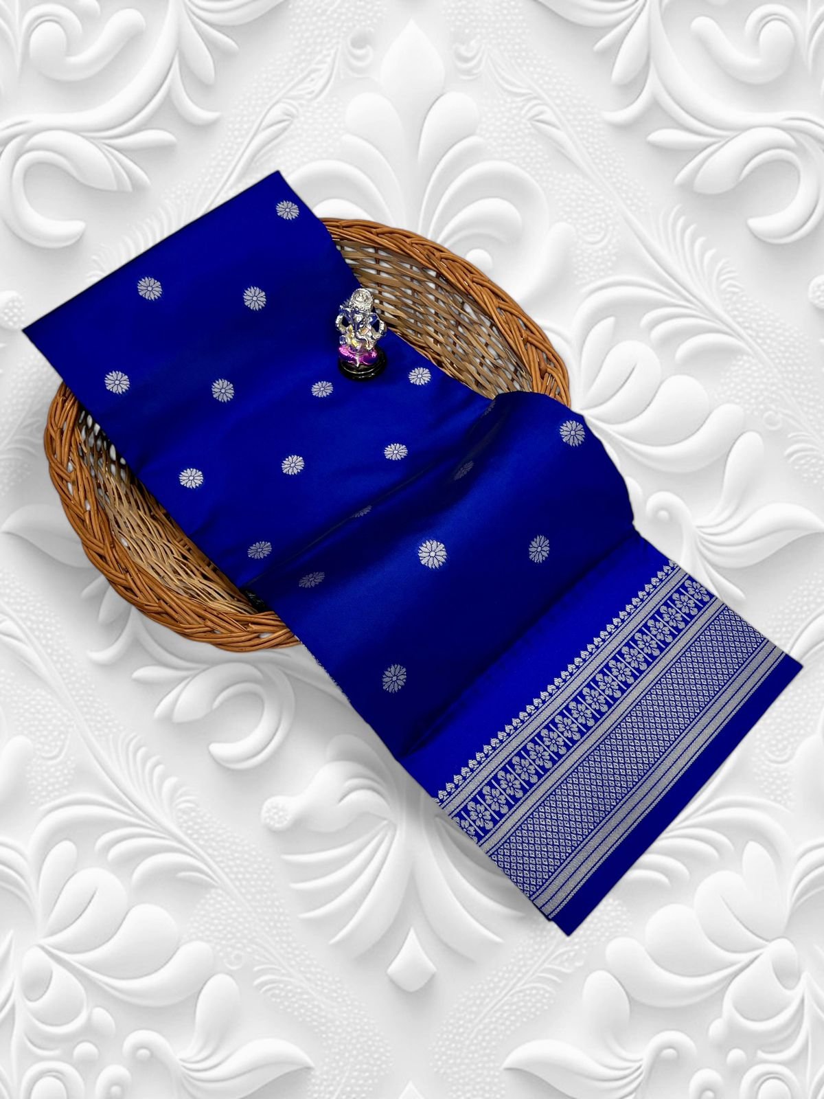 Aarya Fancy Pallu Kadiyal Paithani image 13