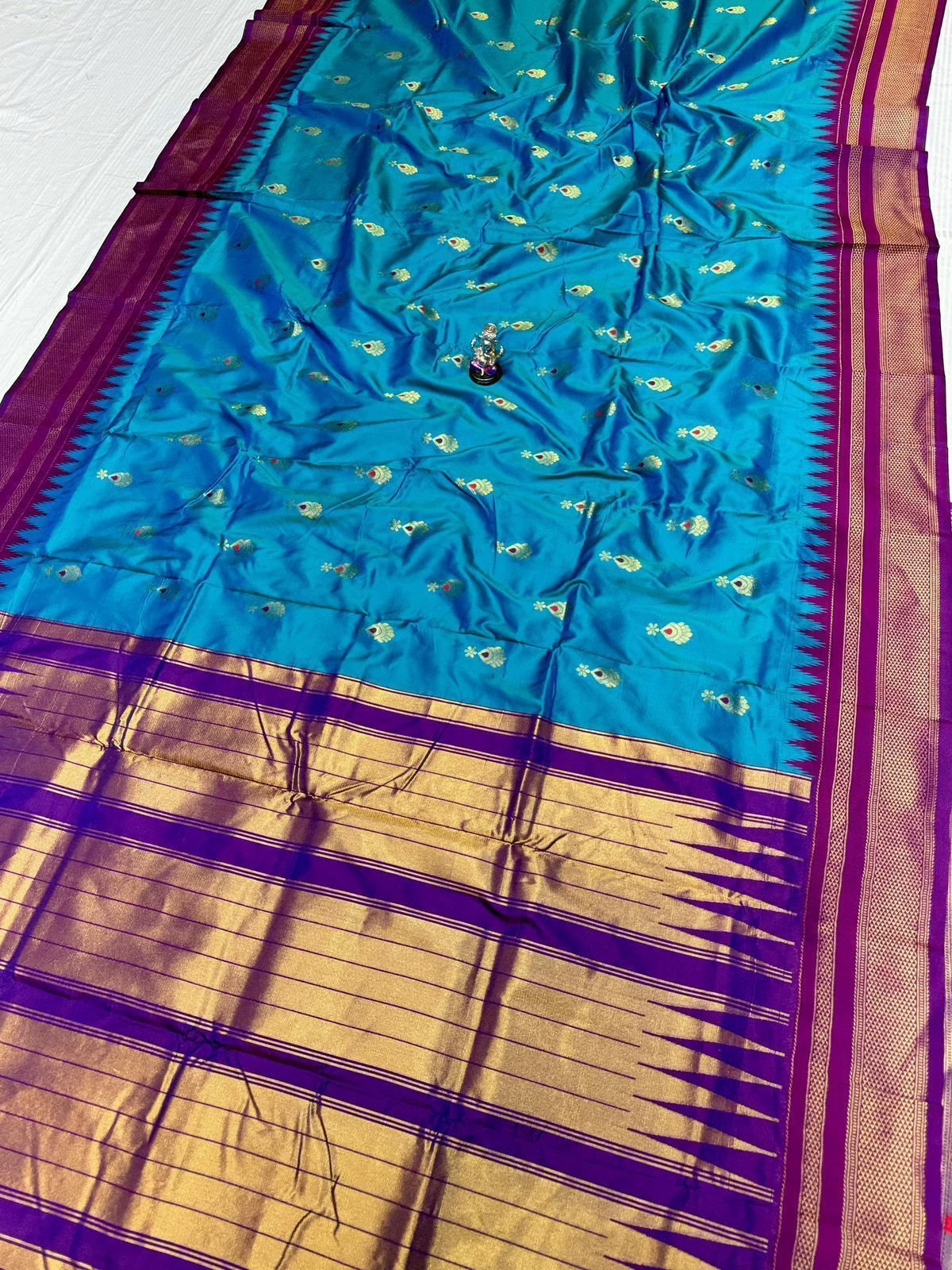 Nandini Zhumka Irkal Paithani image 9