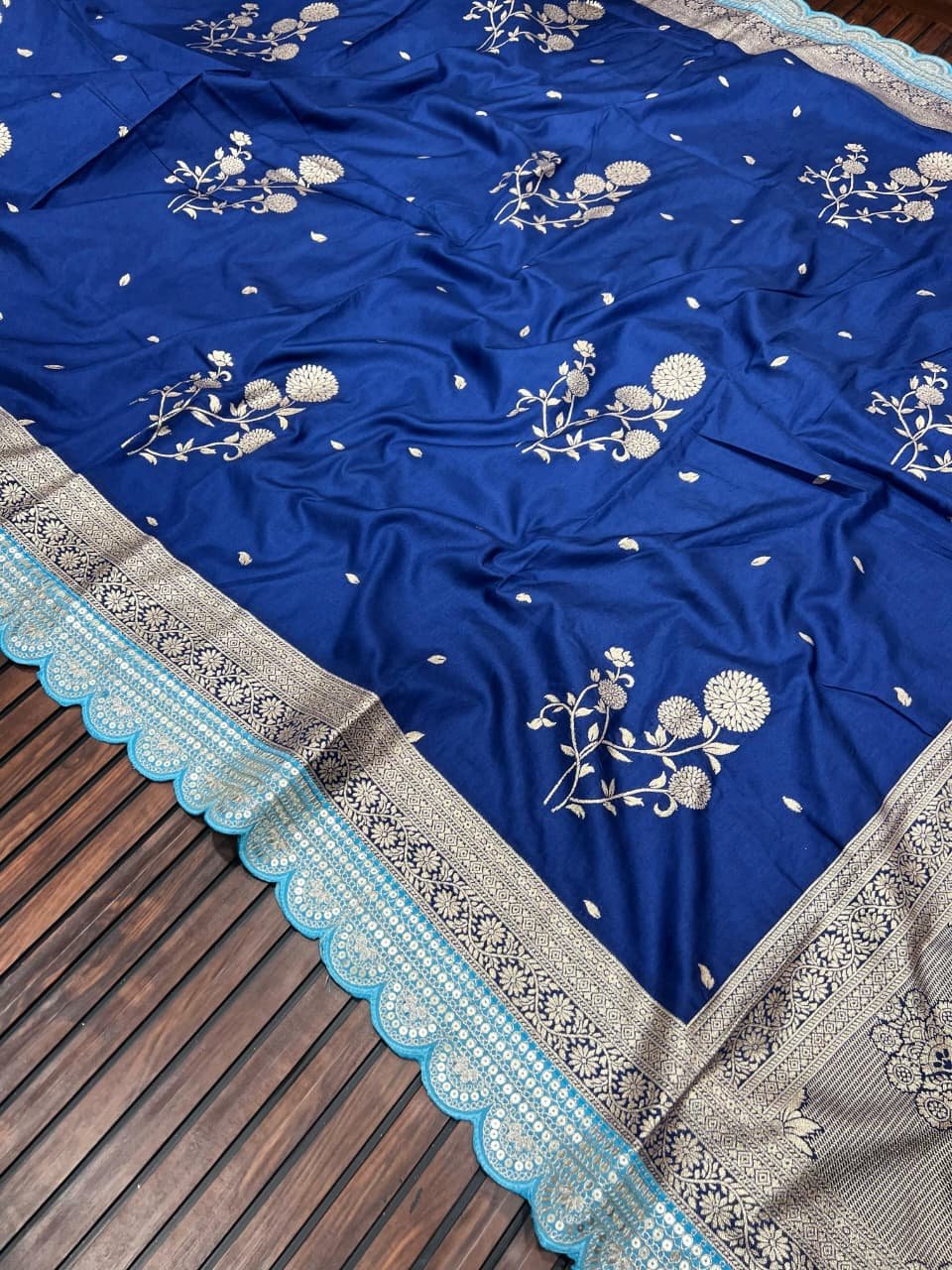 Pure Banarasi Dola Silk Saree image 2