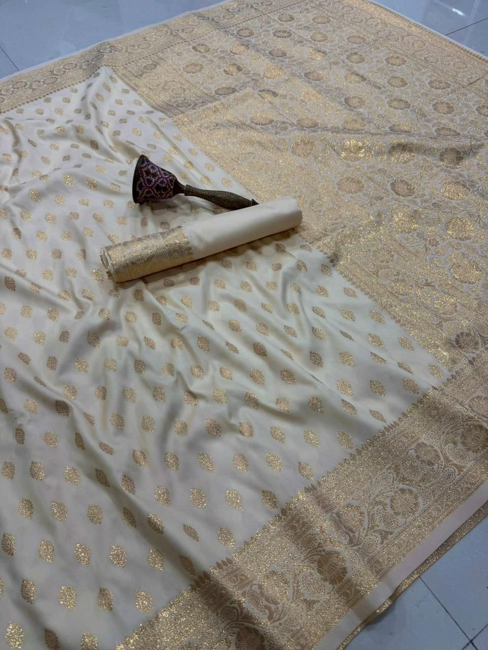1 Banarasi Semi Silk image 3