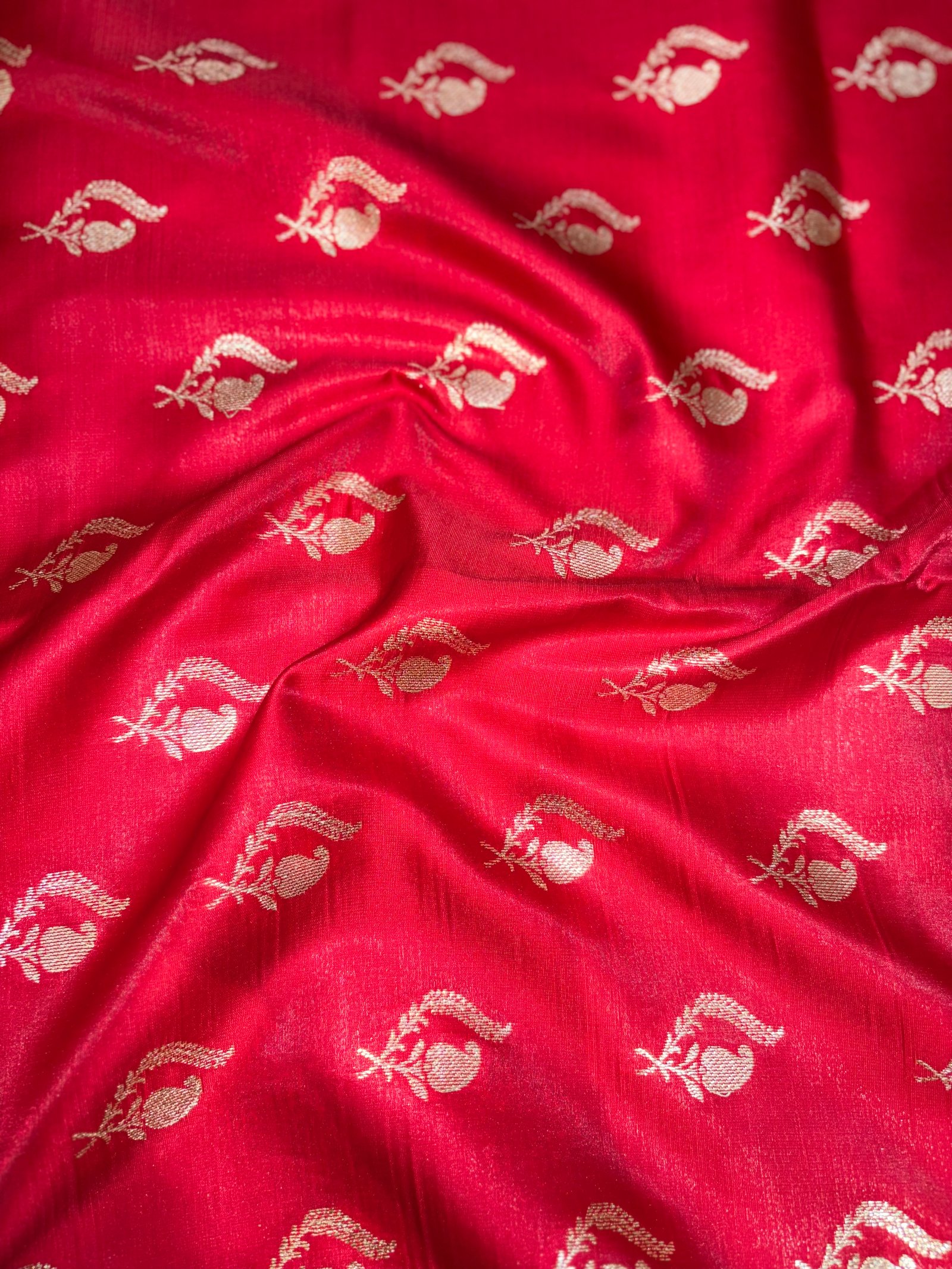 Bridal Banarasi Sarees image 21
