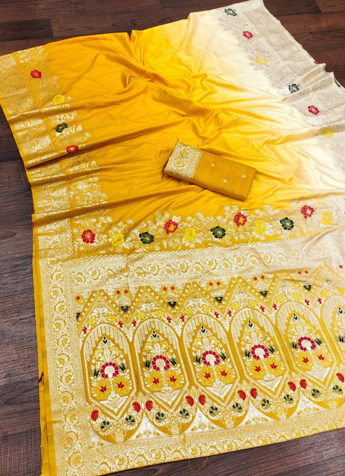 Pure Viscose Dola Silk Saree image 9