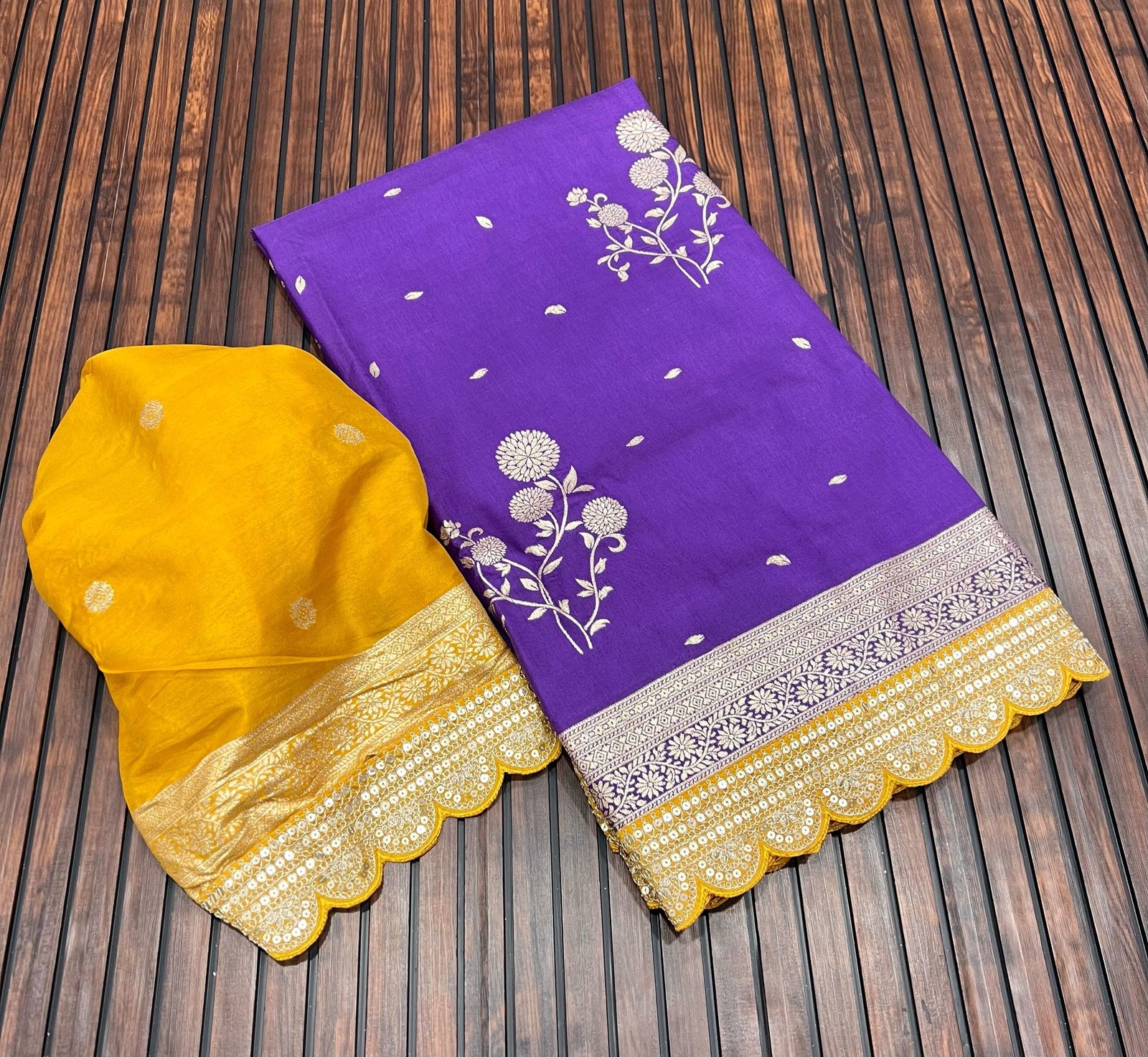 Pure Banarasi Dola Silk Saree image 13