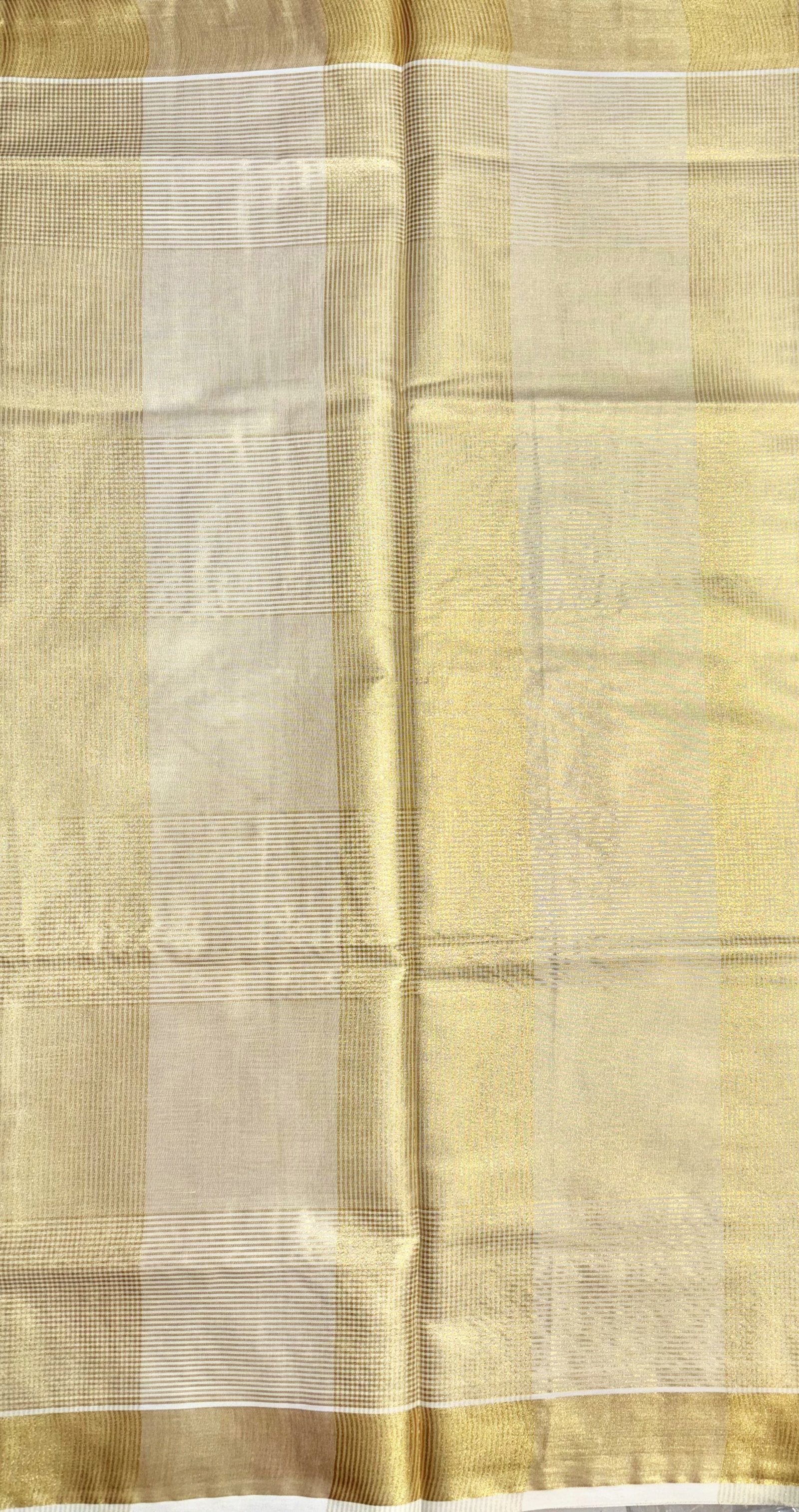 Kerala Kasavu Tissue Saree Micro Checks image 2