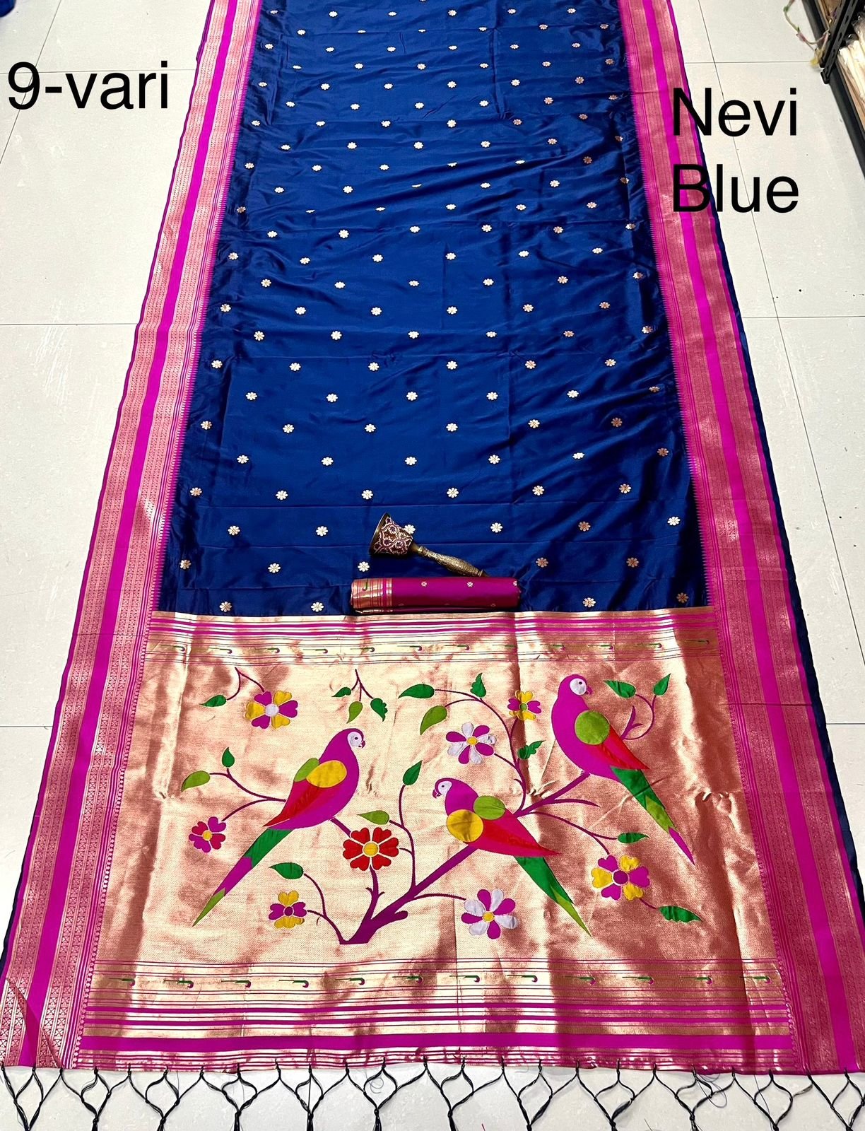 9 Vaar Narayanpet Paithani image 6