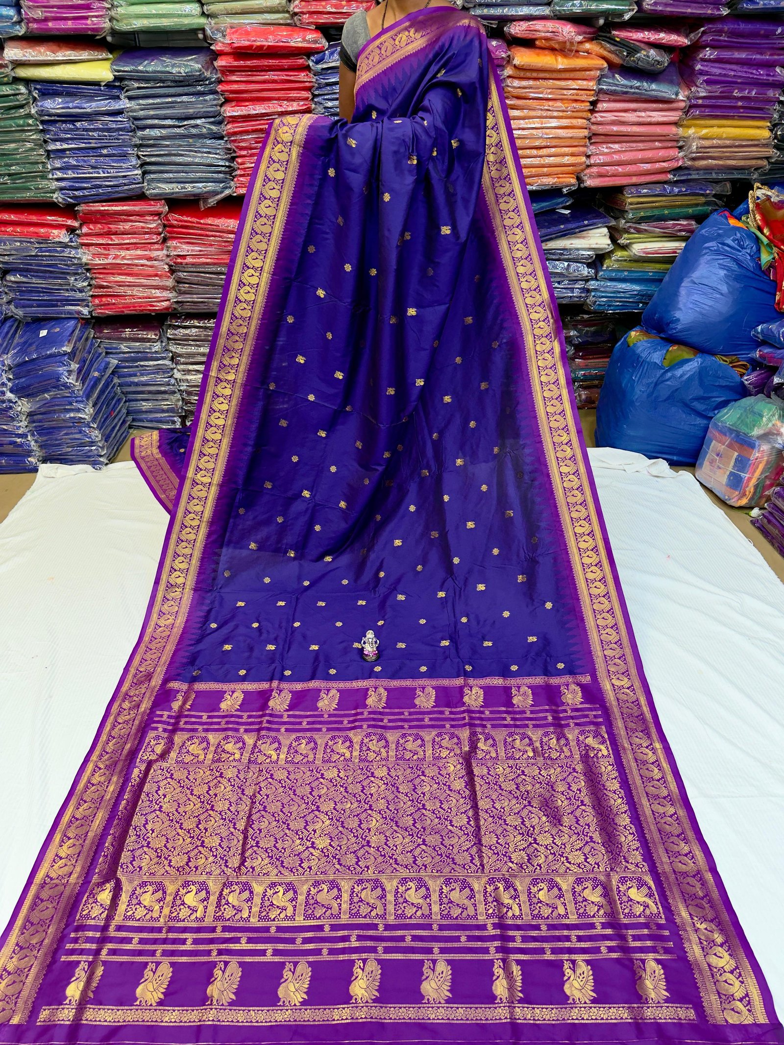 Half Silk Gadwaal Paithani image 19
