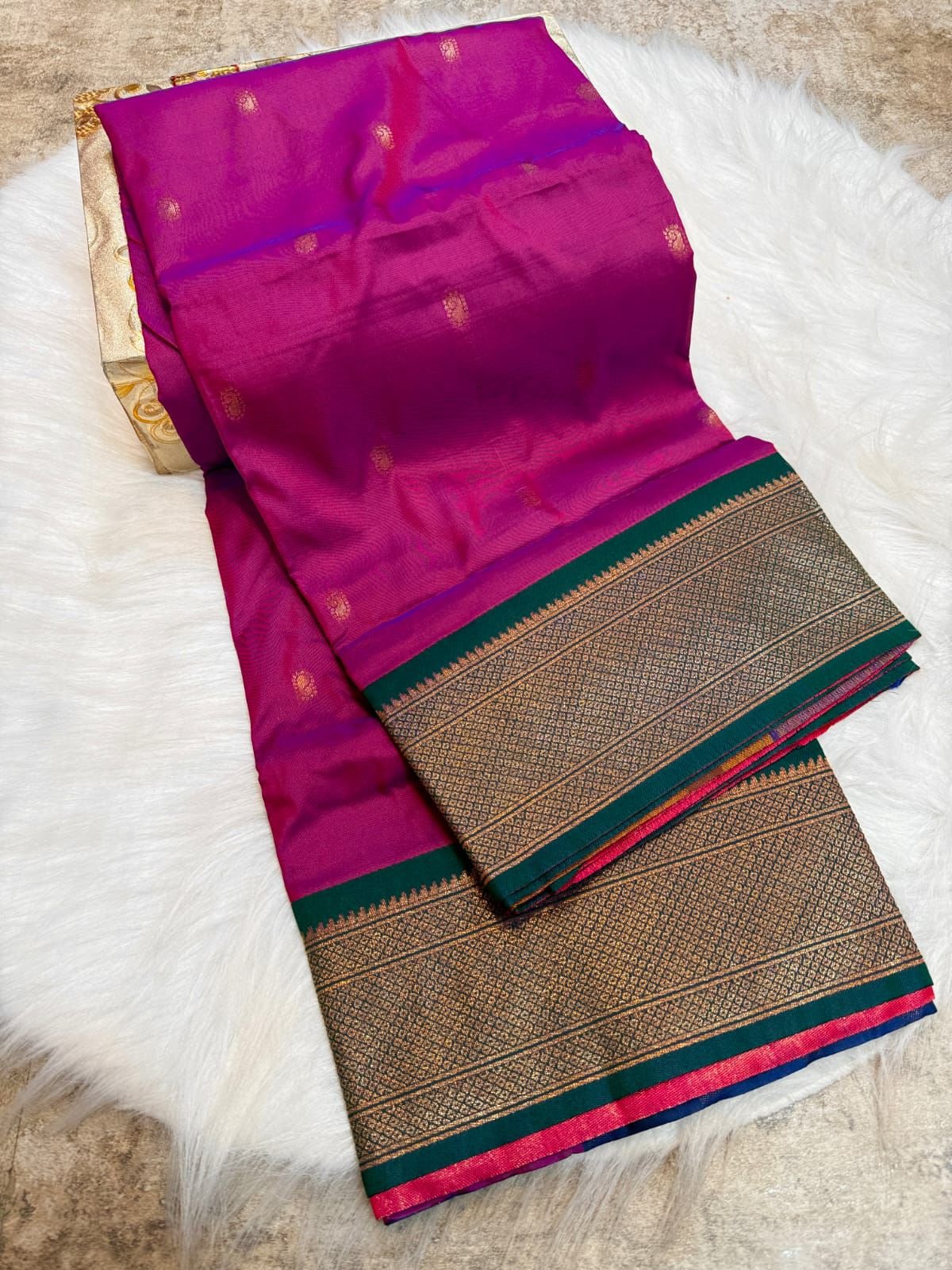 Fancy Pallu Paithani image 13