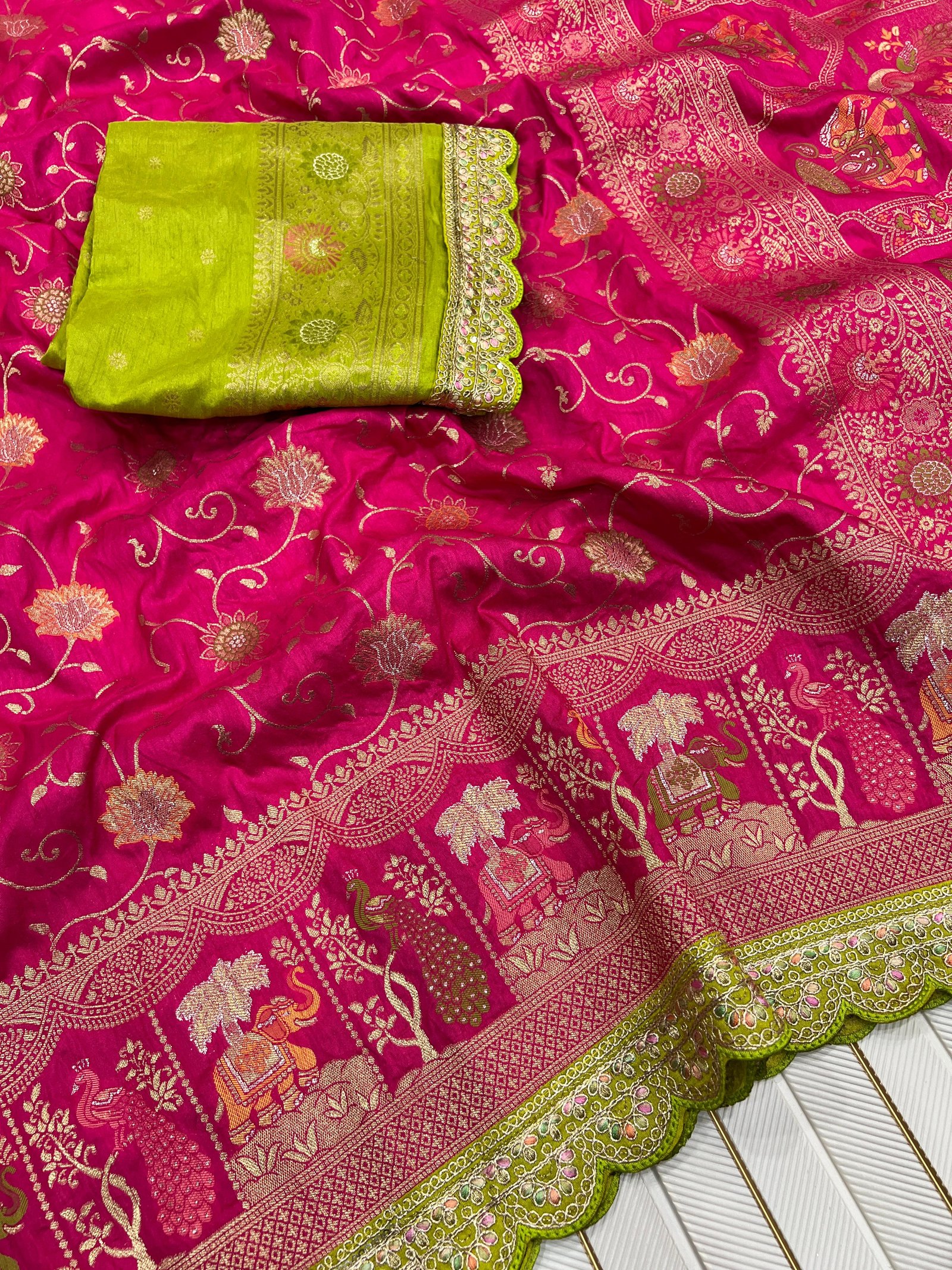 Dola Silk Saree image 12