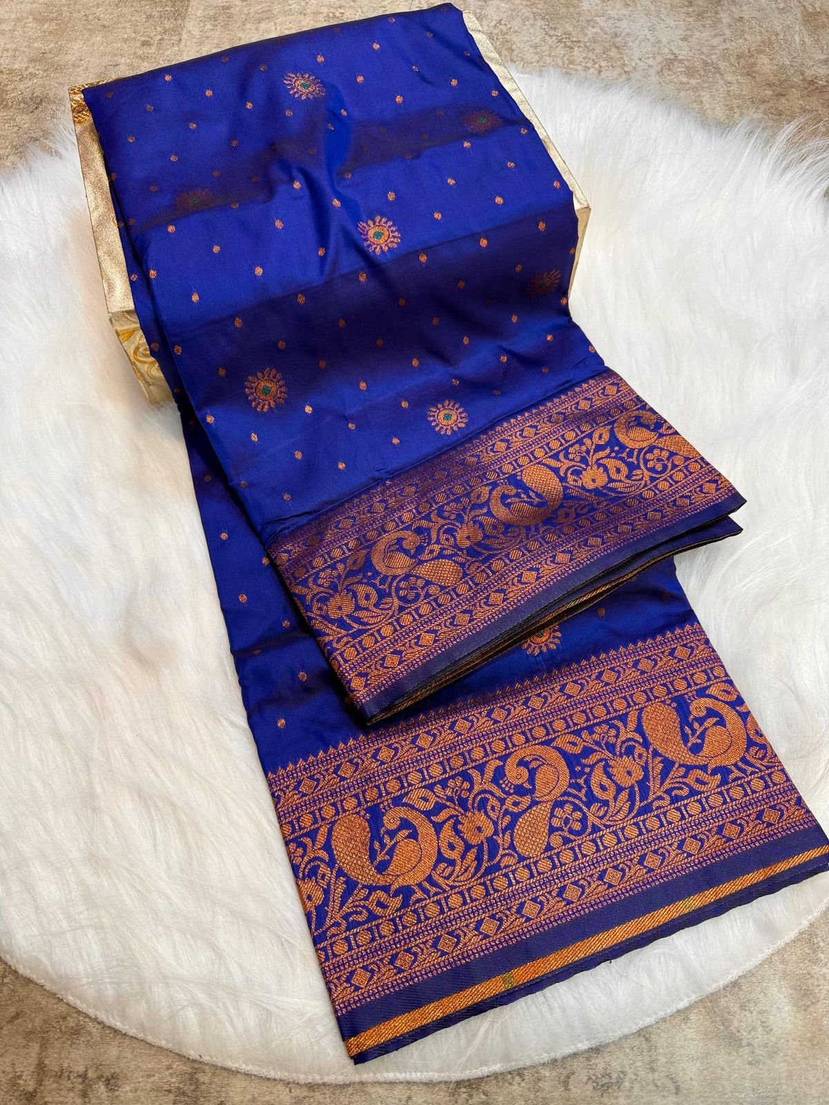 New Narayani Paithani image 9