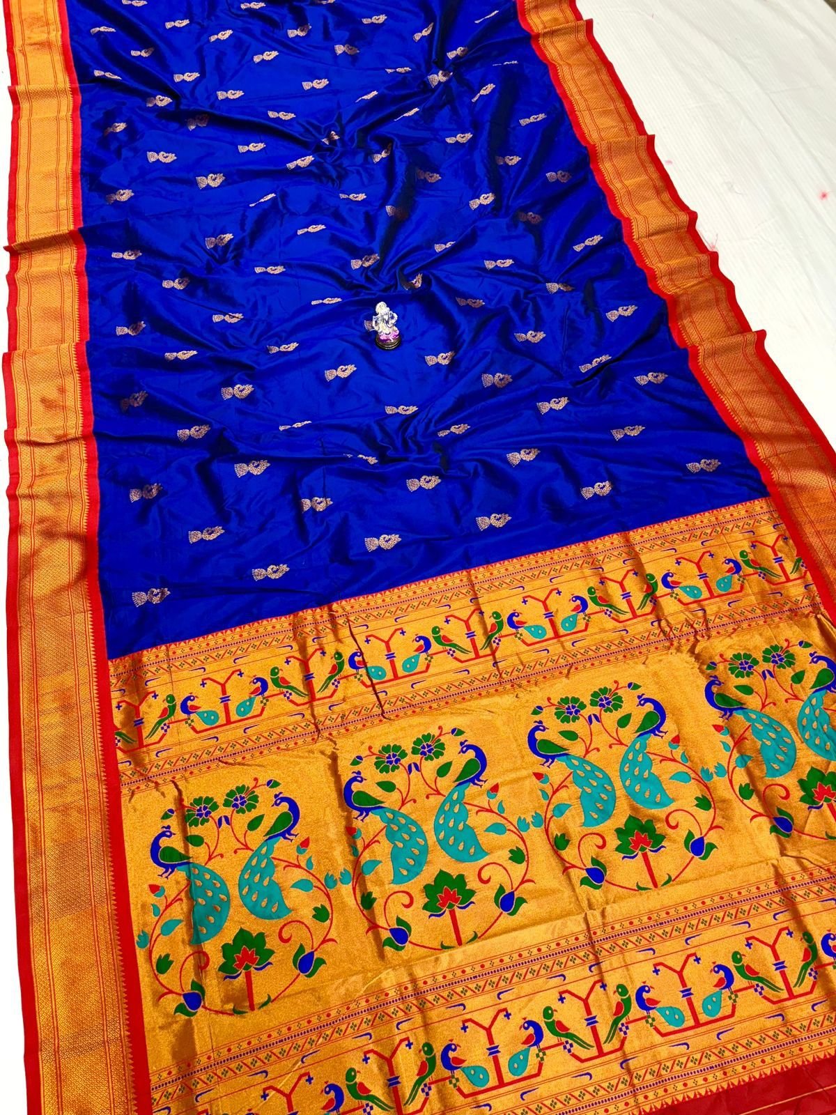 Mayuri Zhumka Kadiyal Paithani image 14