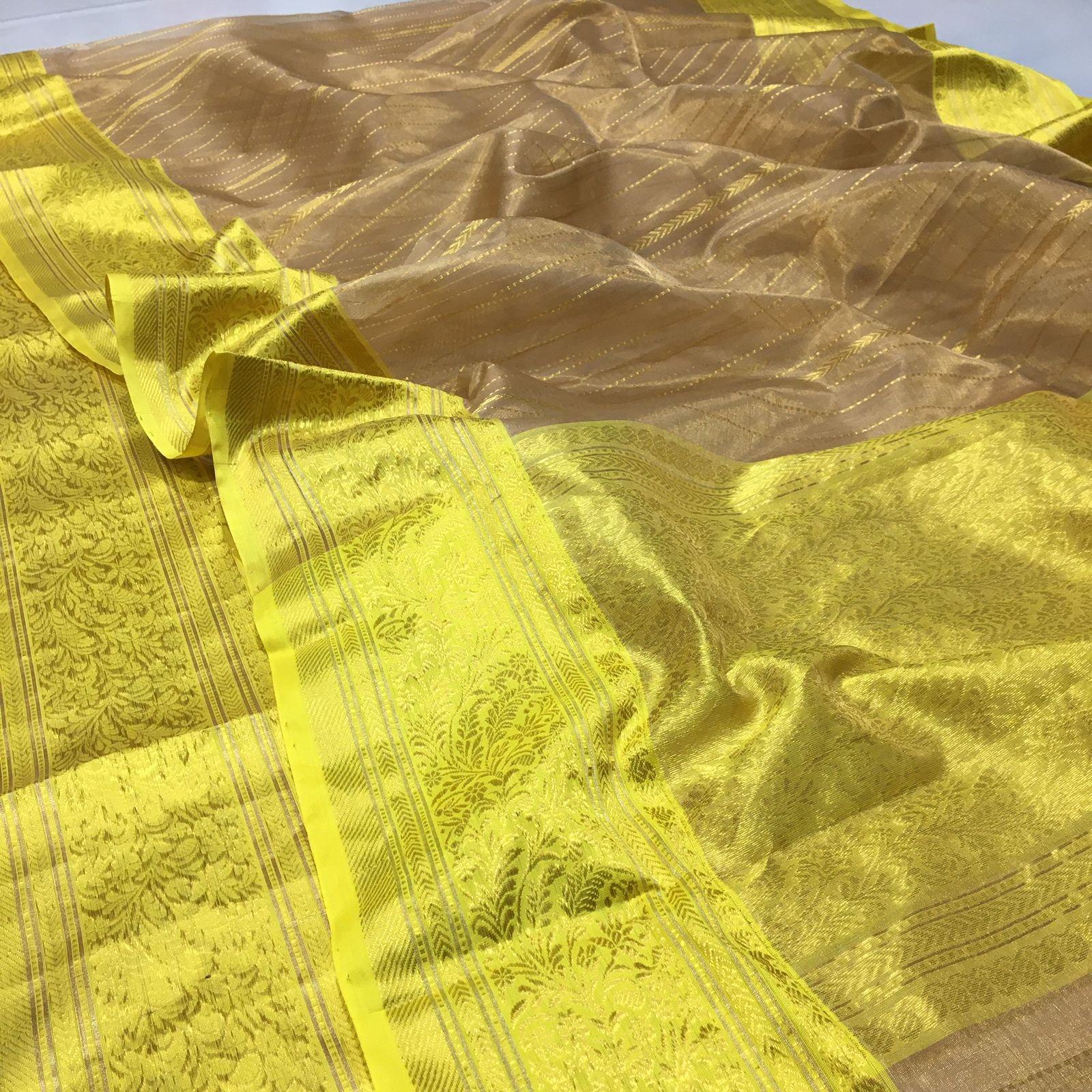 3 Silk Satan Saree Sissue image 4