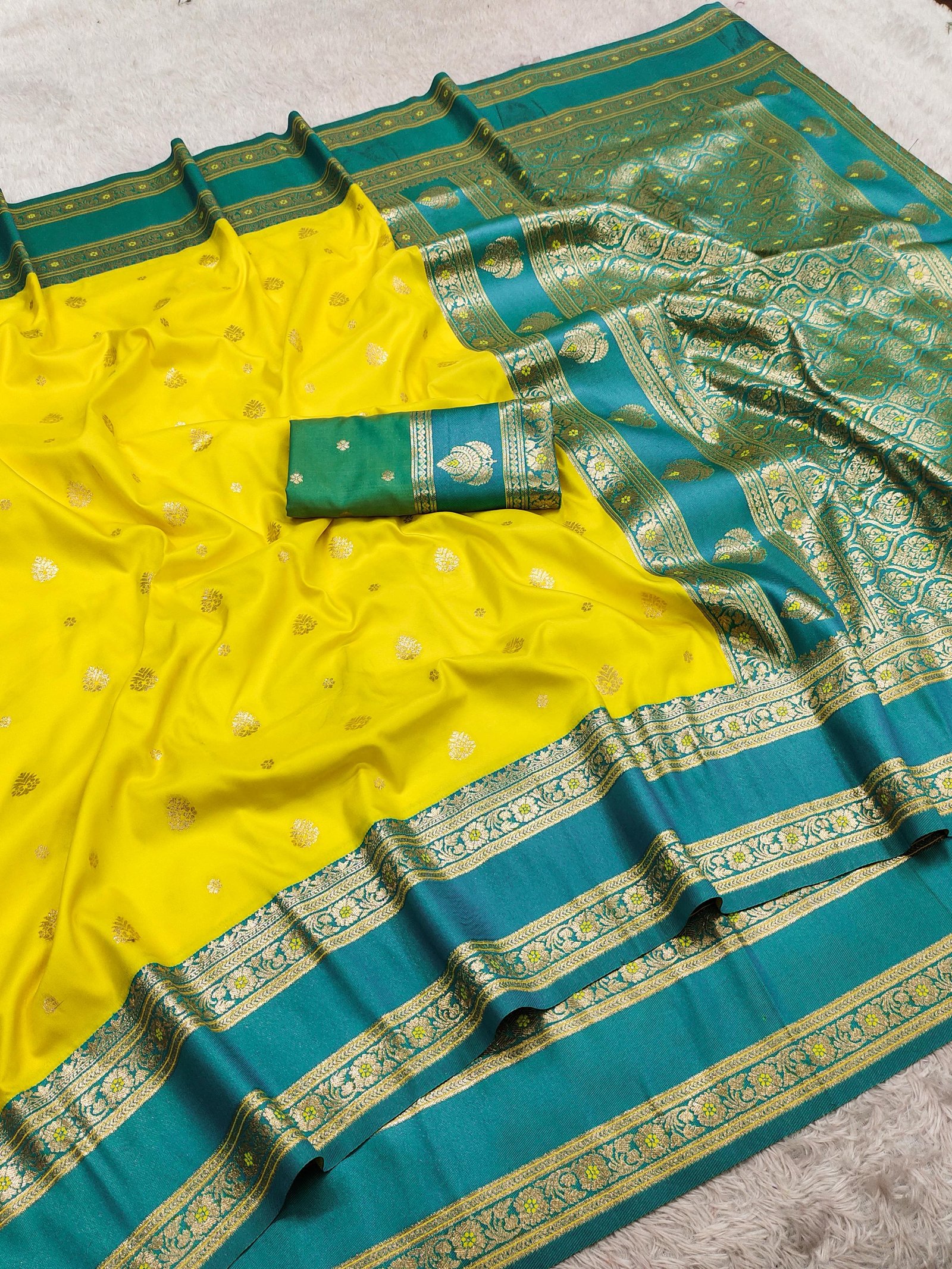 Banarasi Semi Silk image 10