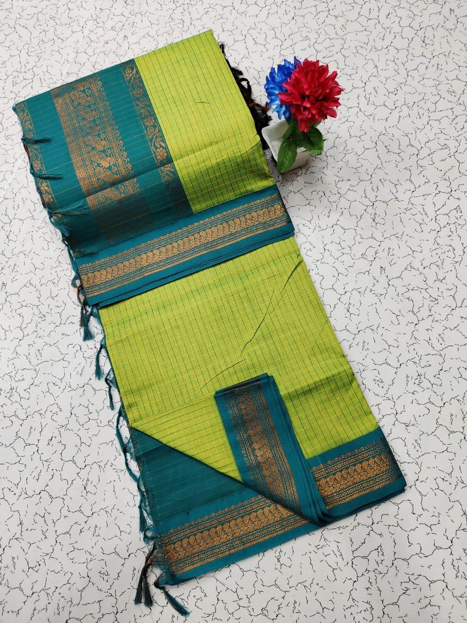 Kalyani Cotton Checks Saree image 9