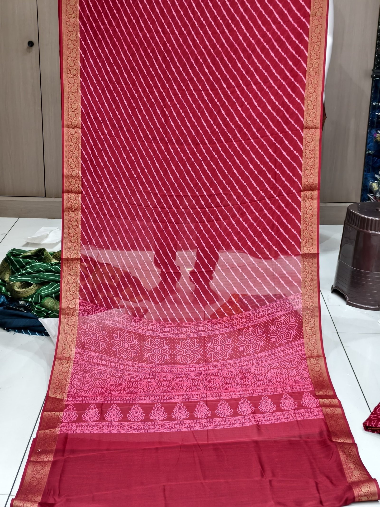 Shikakari moss chiffon lehriya saree image 5