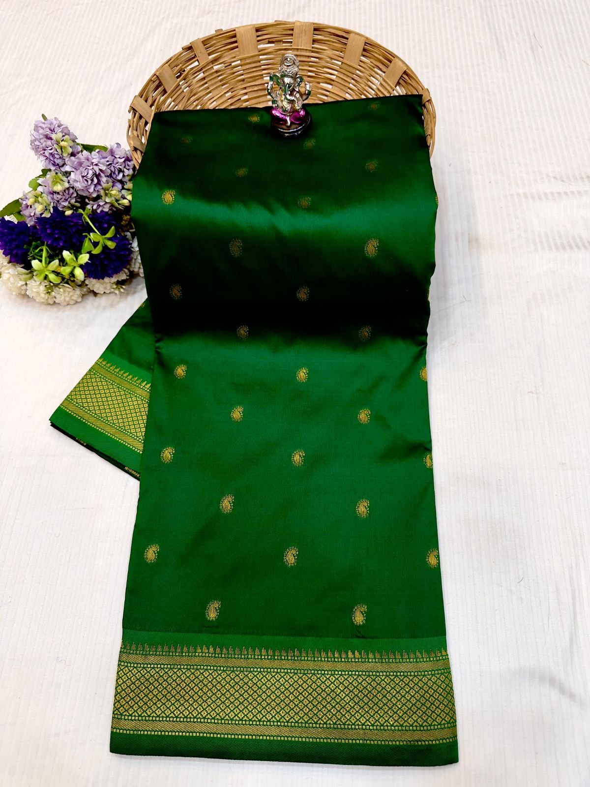 Fancy Pallu Asavali Paithani image 7