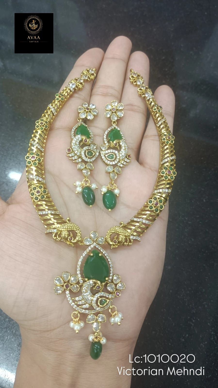 Victorian Small Necklace Green
