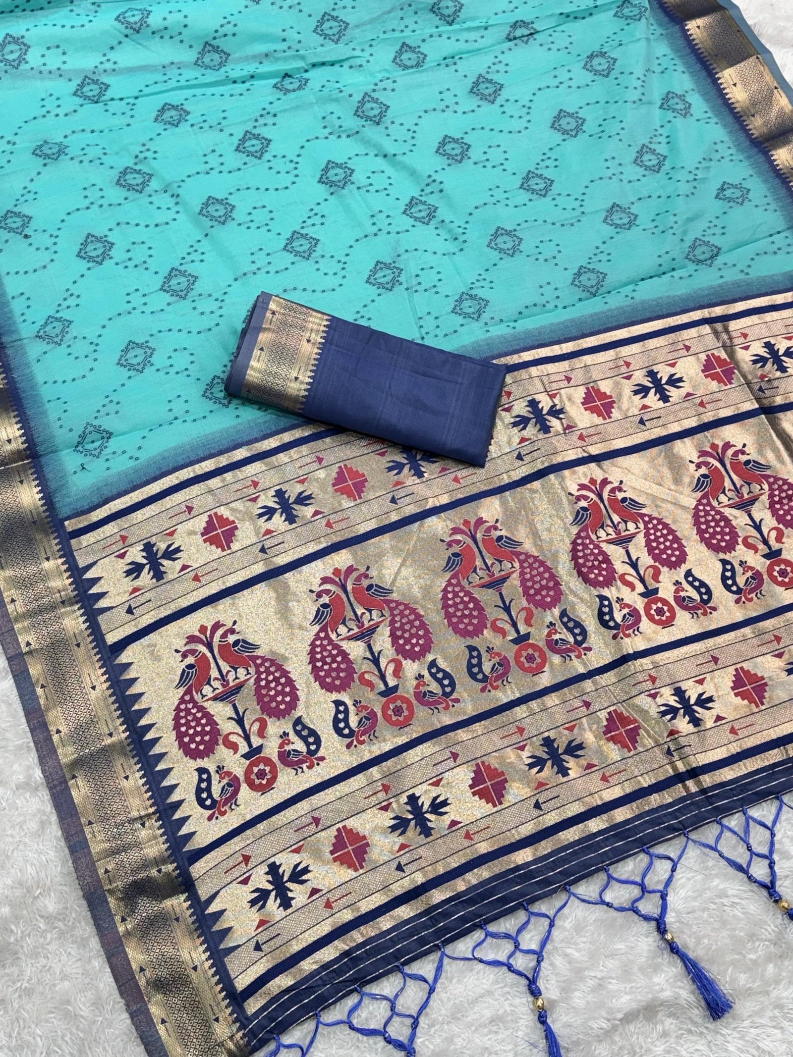Soft Pure Cotton Sarees with latkan image 5