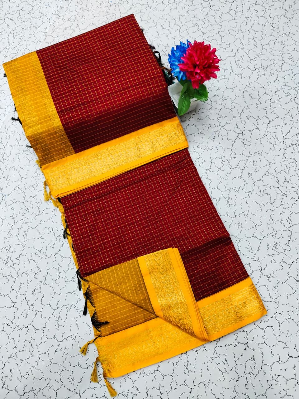 Kalyani Cotton Checks Saree image 14