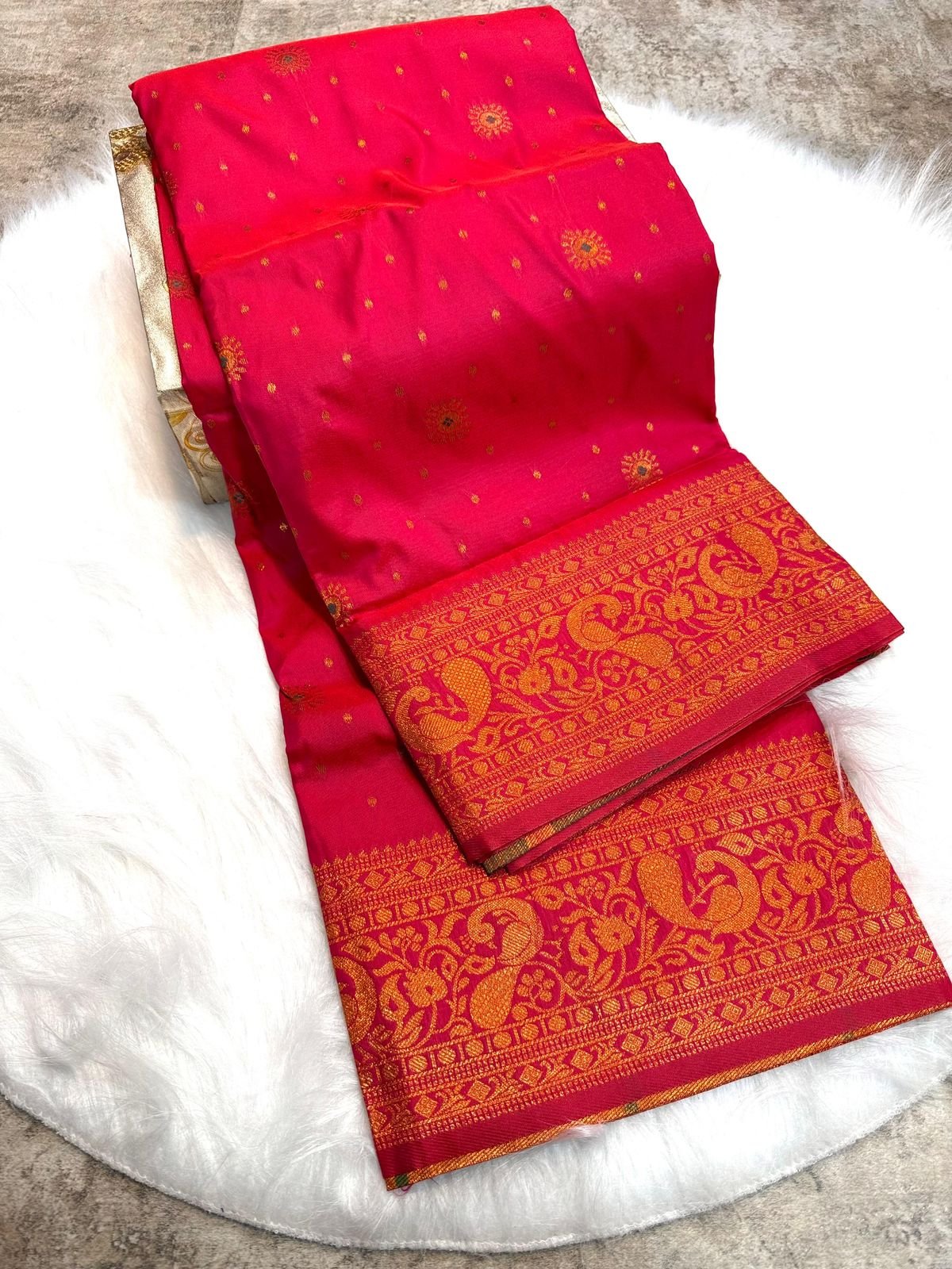 New Narayani Paithani image 8