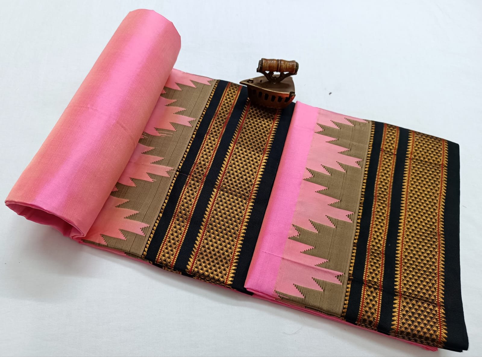Temple Irkal Paithani Pure Silk Saree image 15