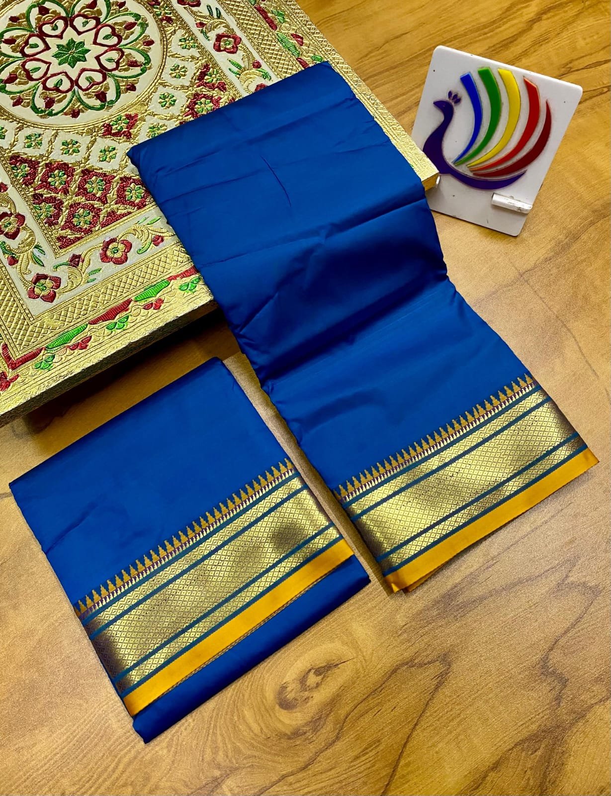 Men Dhoti And Uparnna image 3