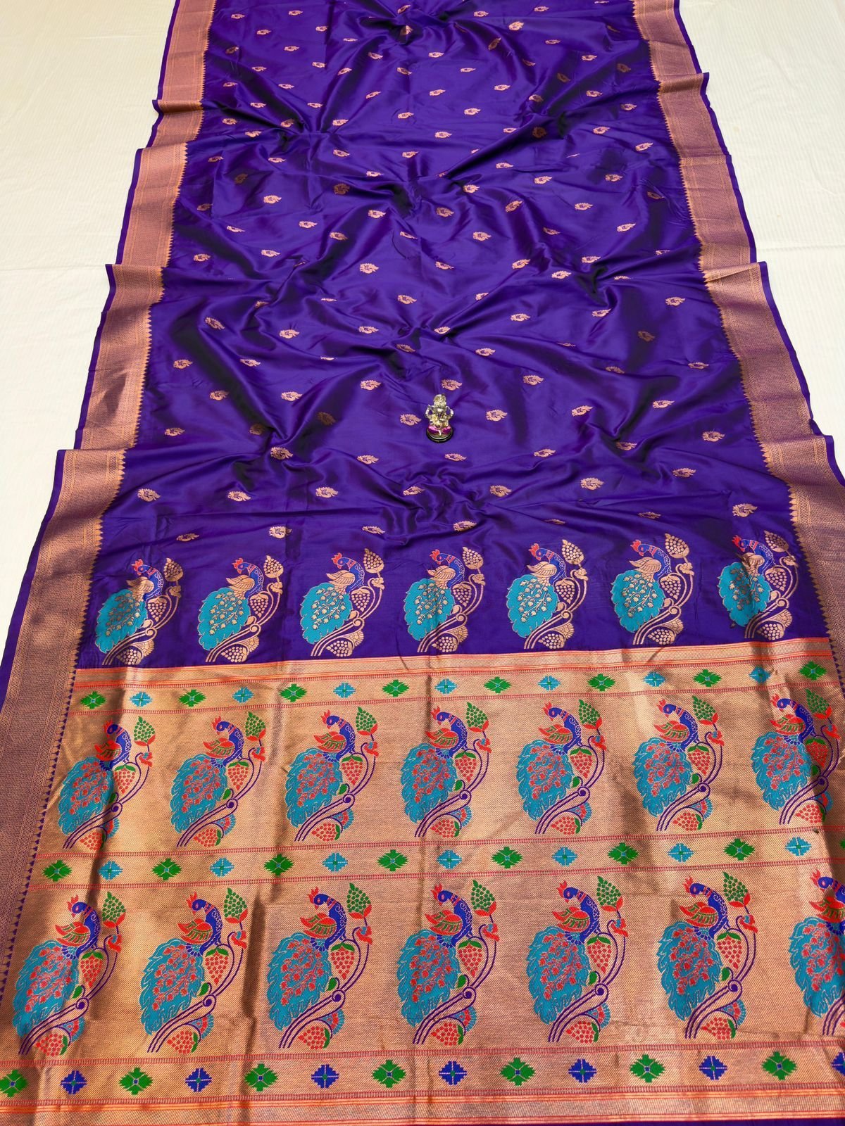 Vedika Paithani Design image 3