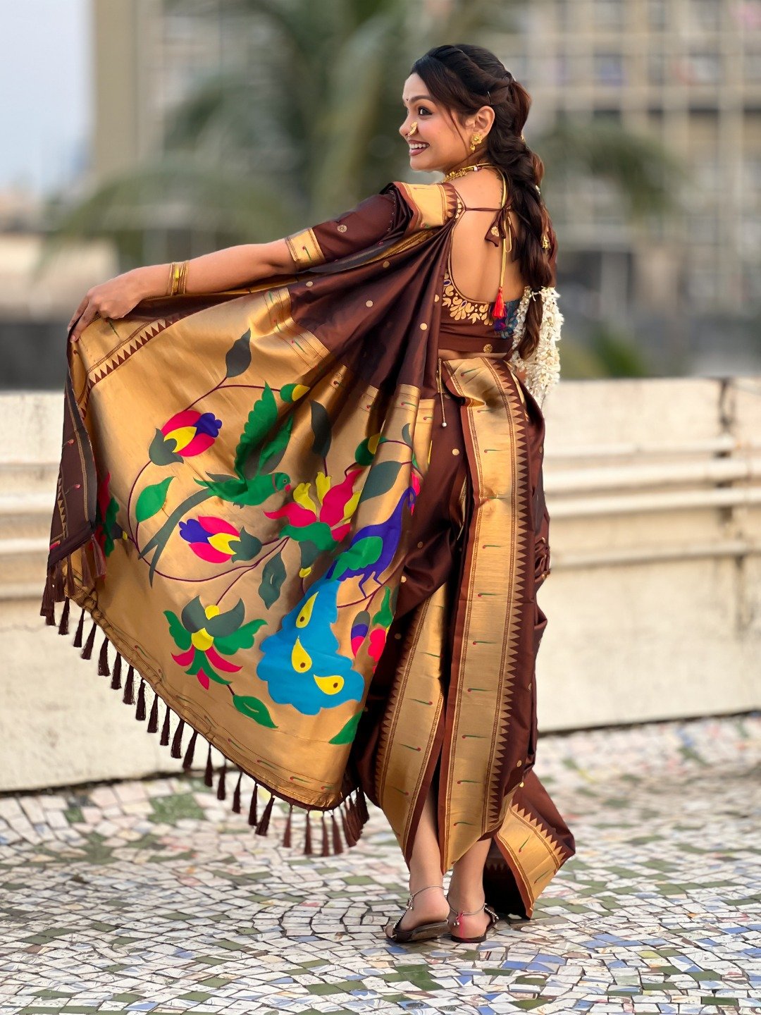 9 Vaar Muniya Paithani image 5