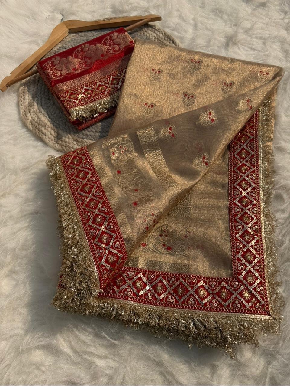 Banarasi Tissue Silk image 2